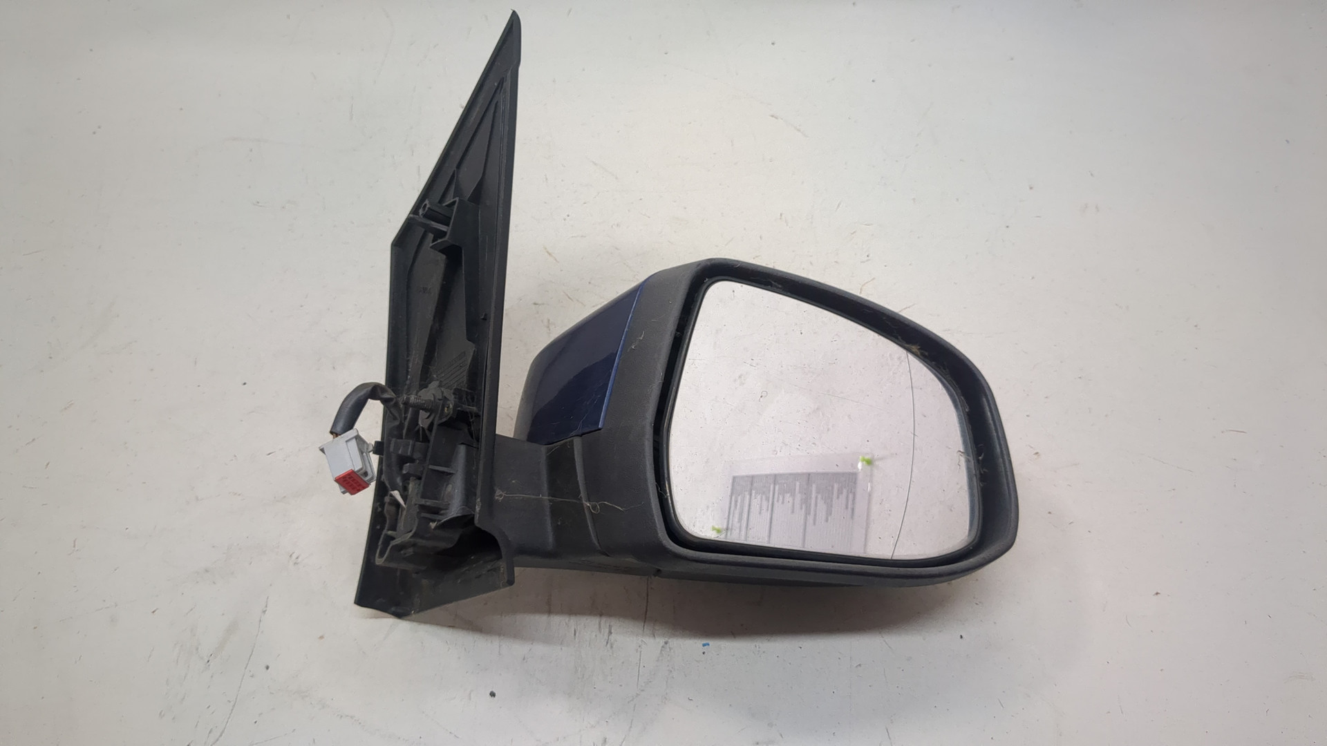 Зеркало правое электрическое