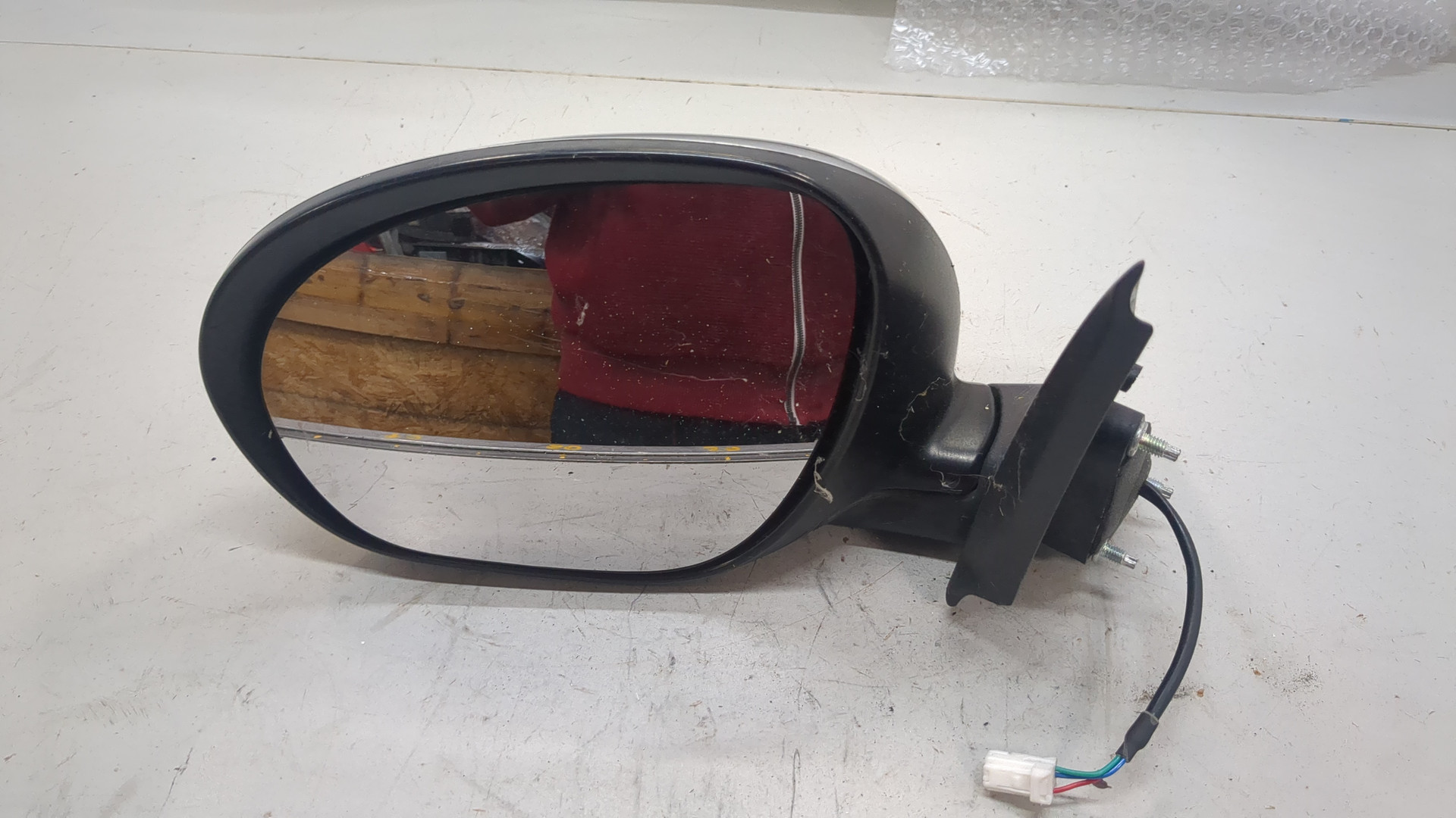 Зеркало левое электрическое