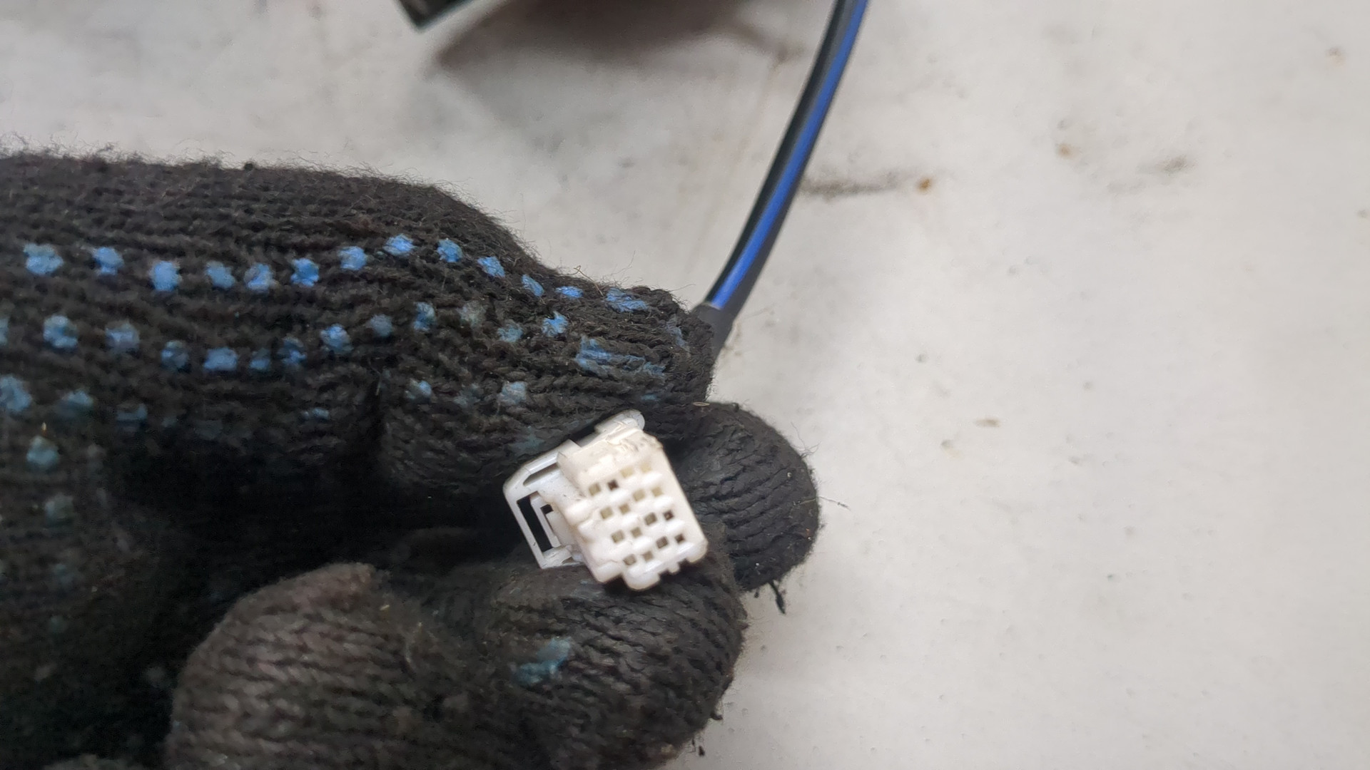 Зеркало левое электрическое