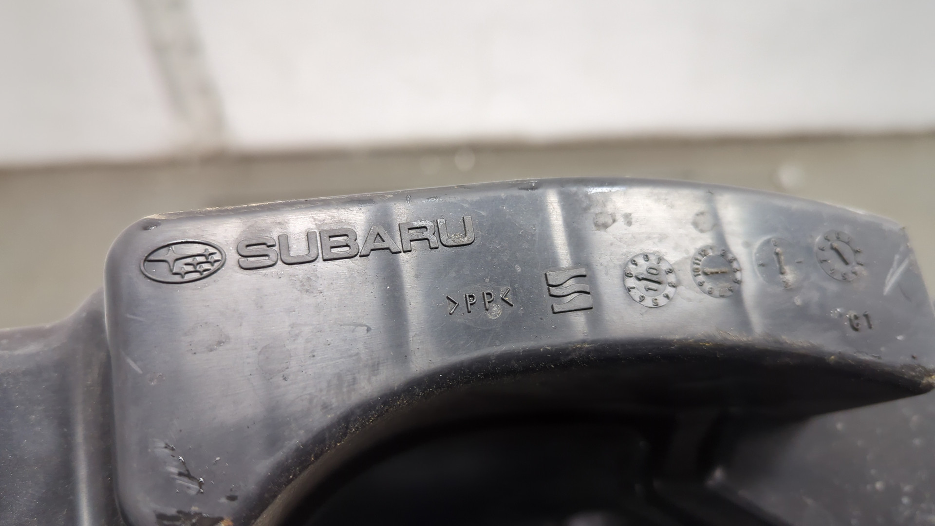 Патрубок воздушного фильтра