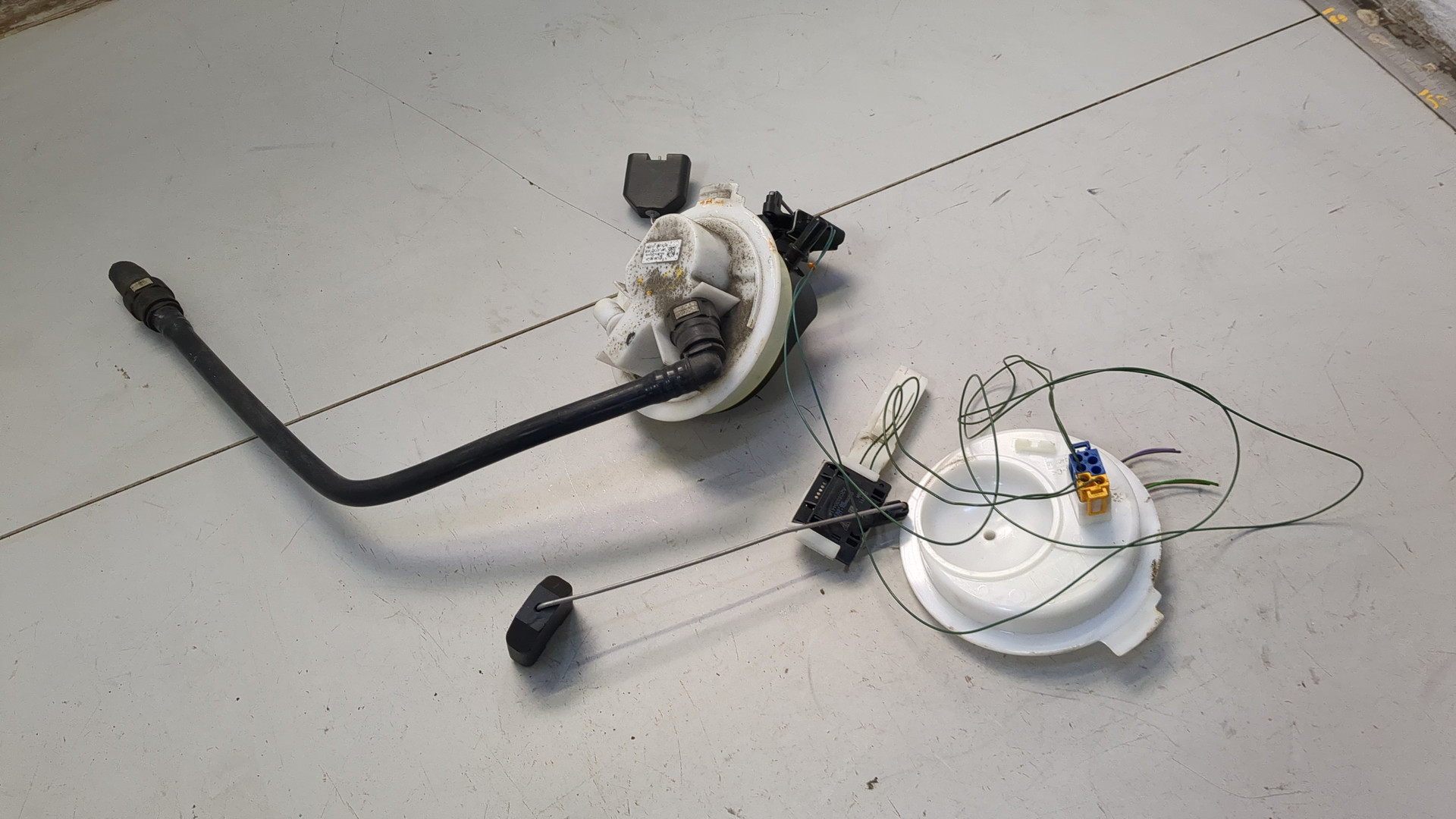 Датчик уровня топлива