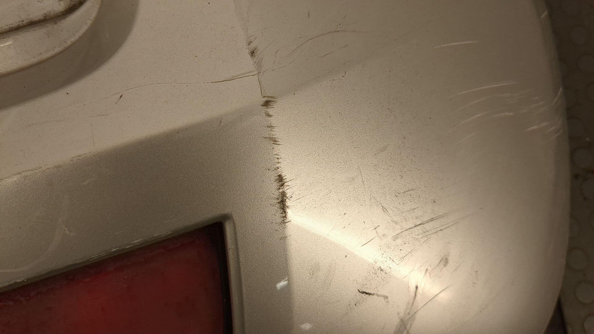 Бампер задний