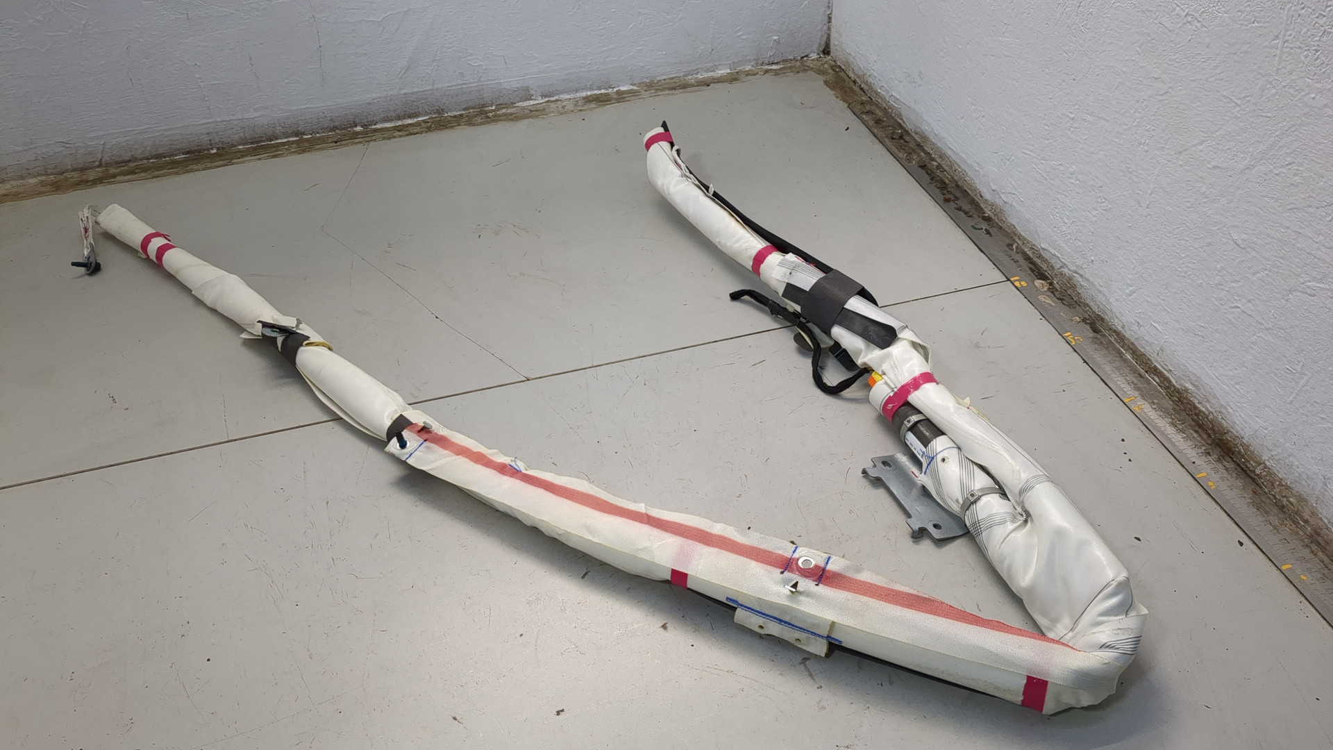 Подушка безопасности боковая (шторка)