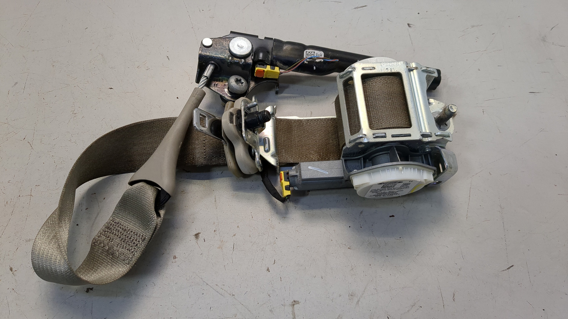 Ремень безопасности