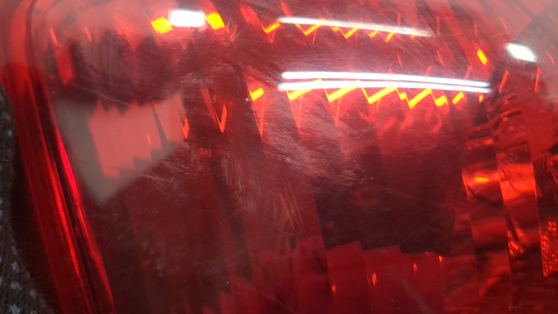 Фонарь задний левый