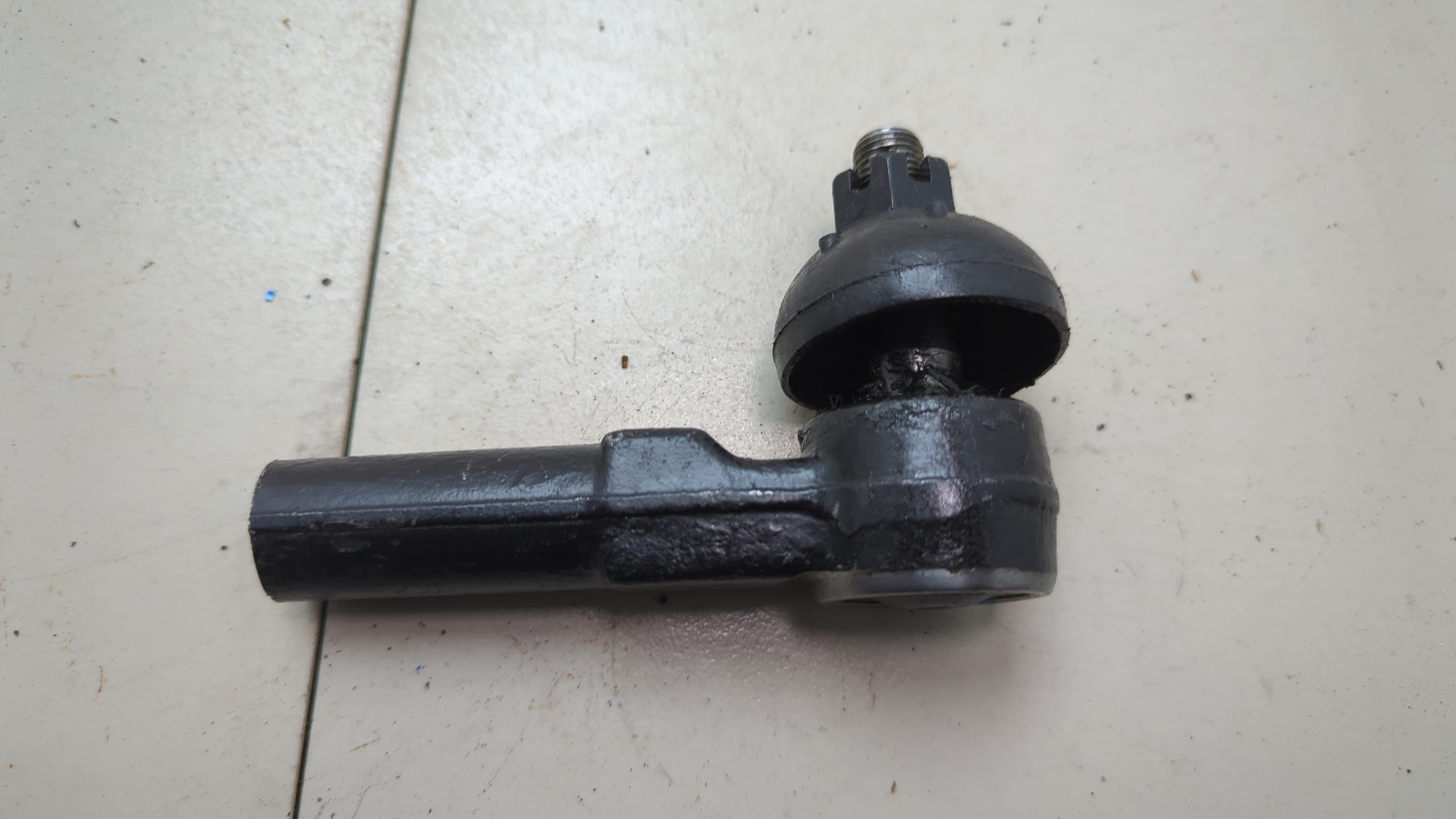 Тяга рулевая