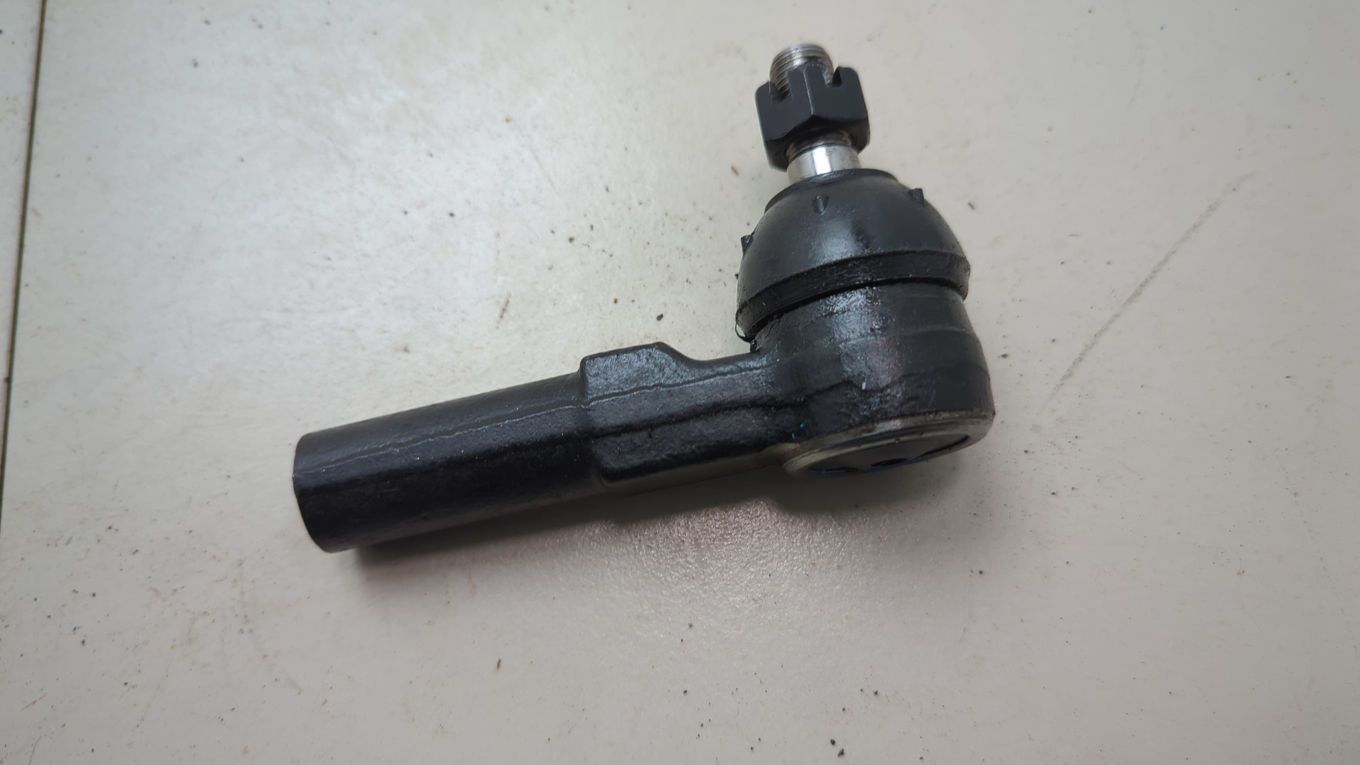 Тяга рулевая