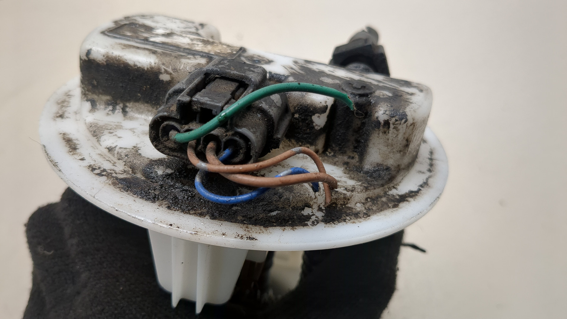 Насос топливный электрический