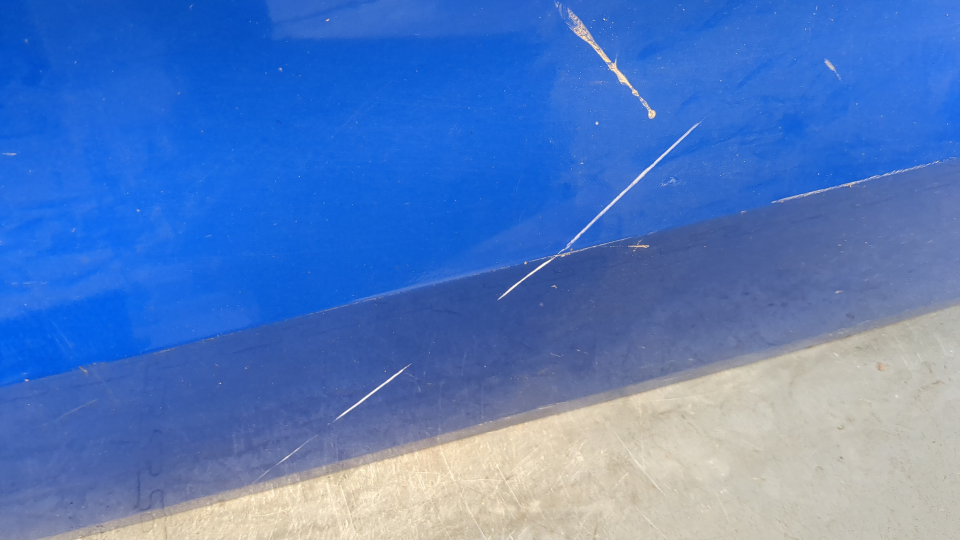 Дверь передняя левая