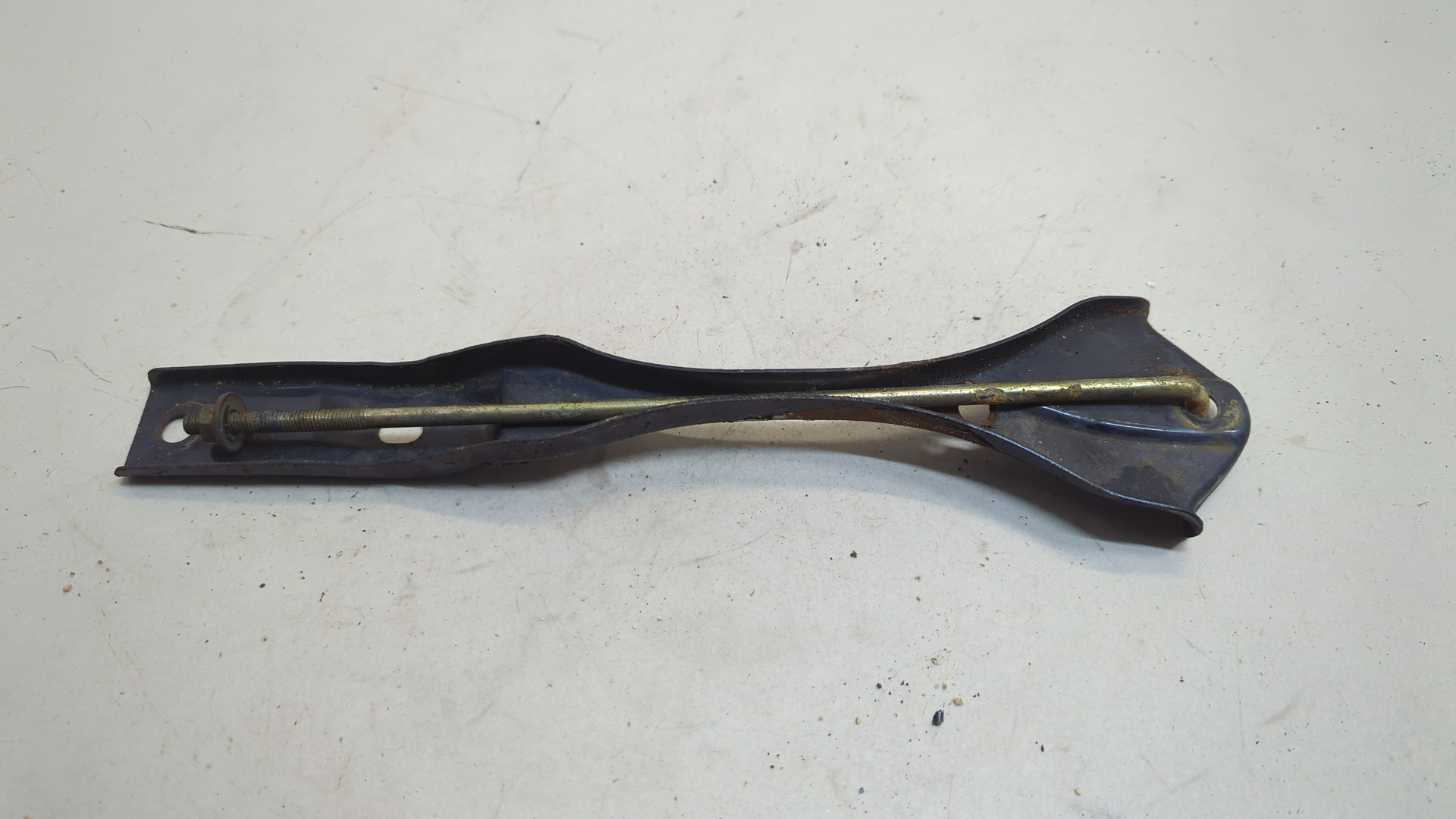 Кронштейн (сопут. товар)