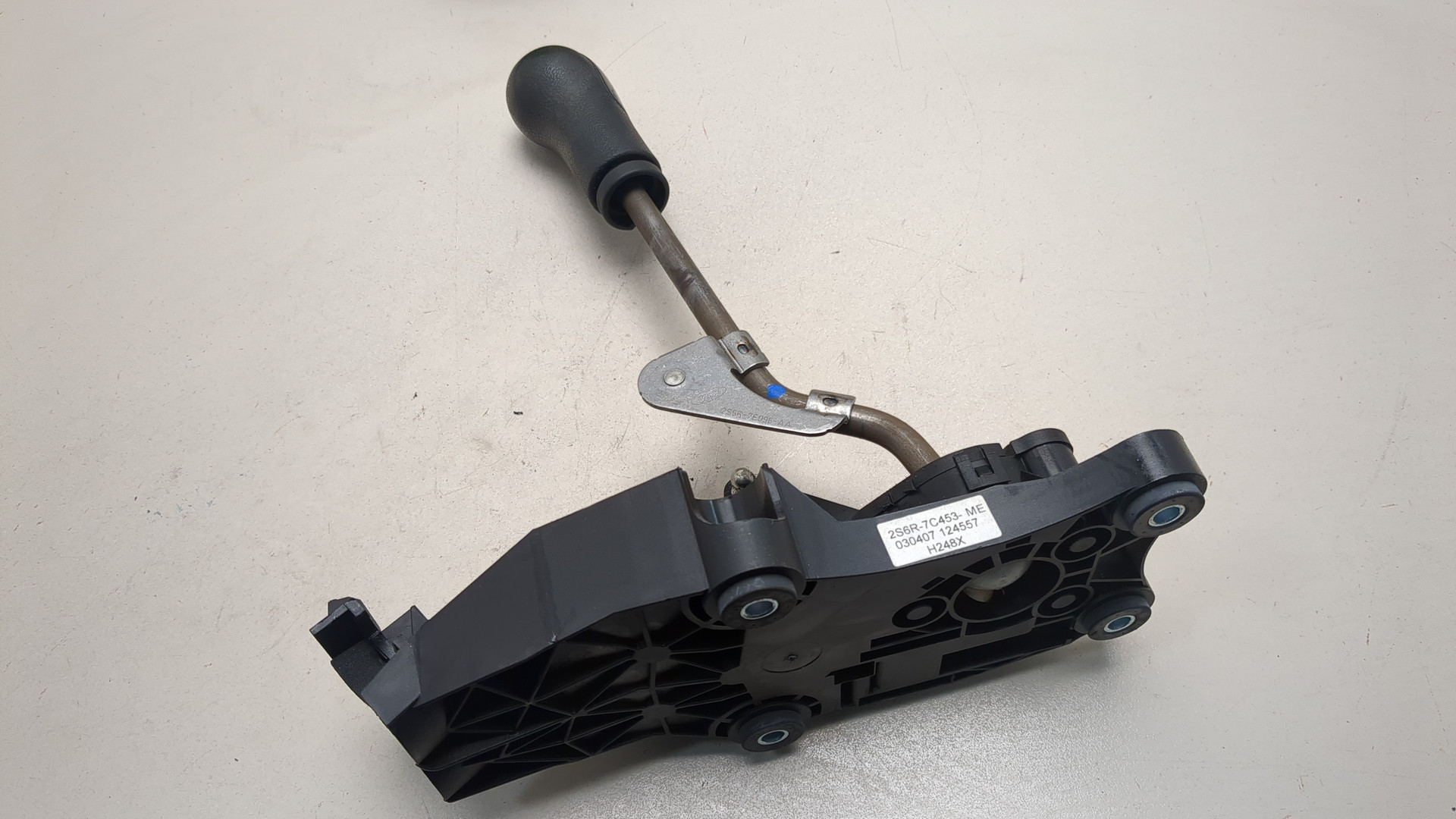 Кулиса МКПП / АКПП