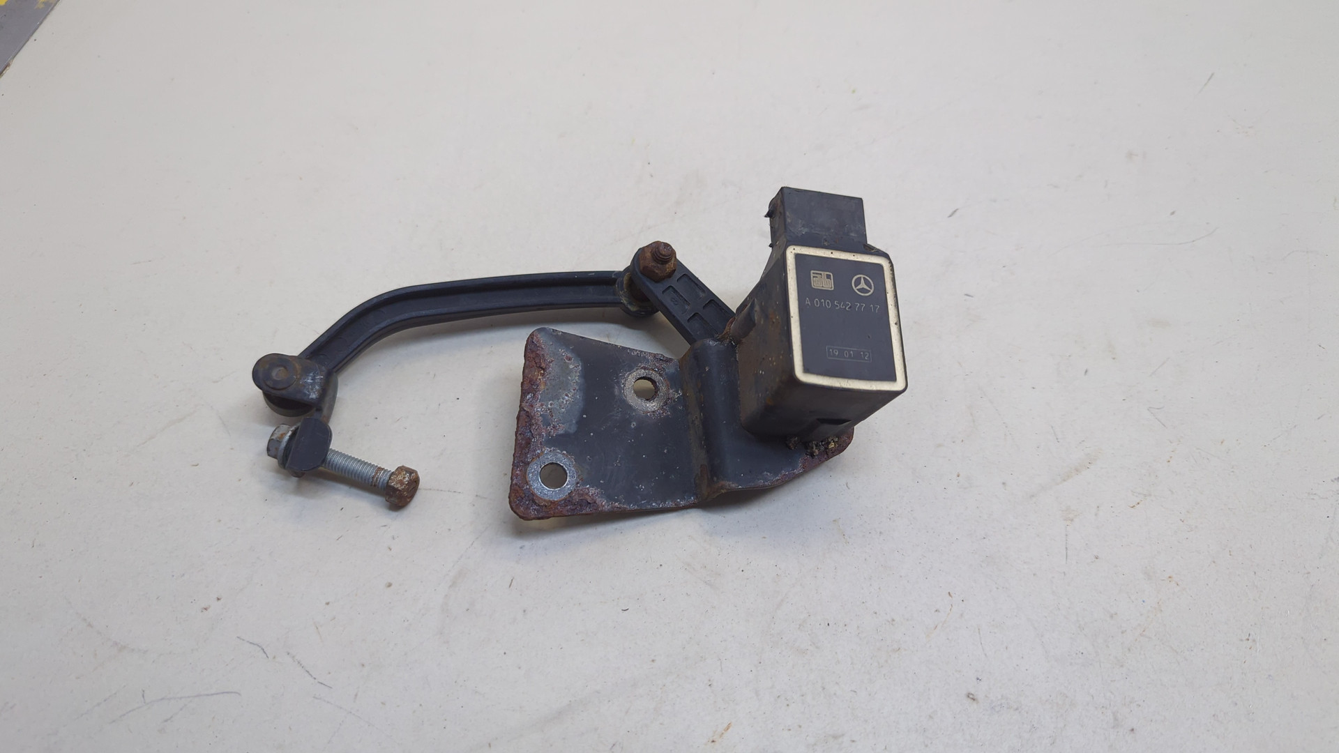 Датчик регулировки дорож. просвета