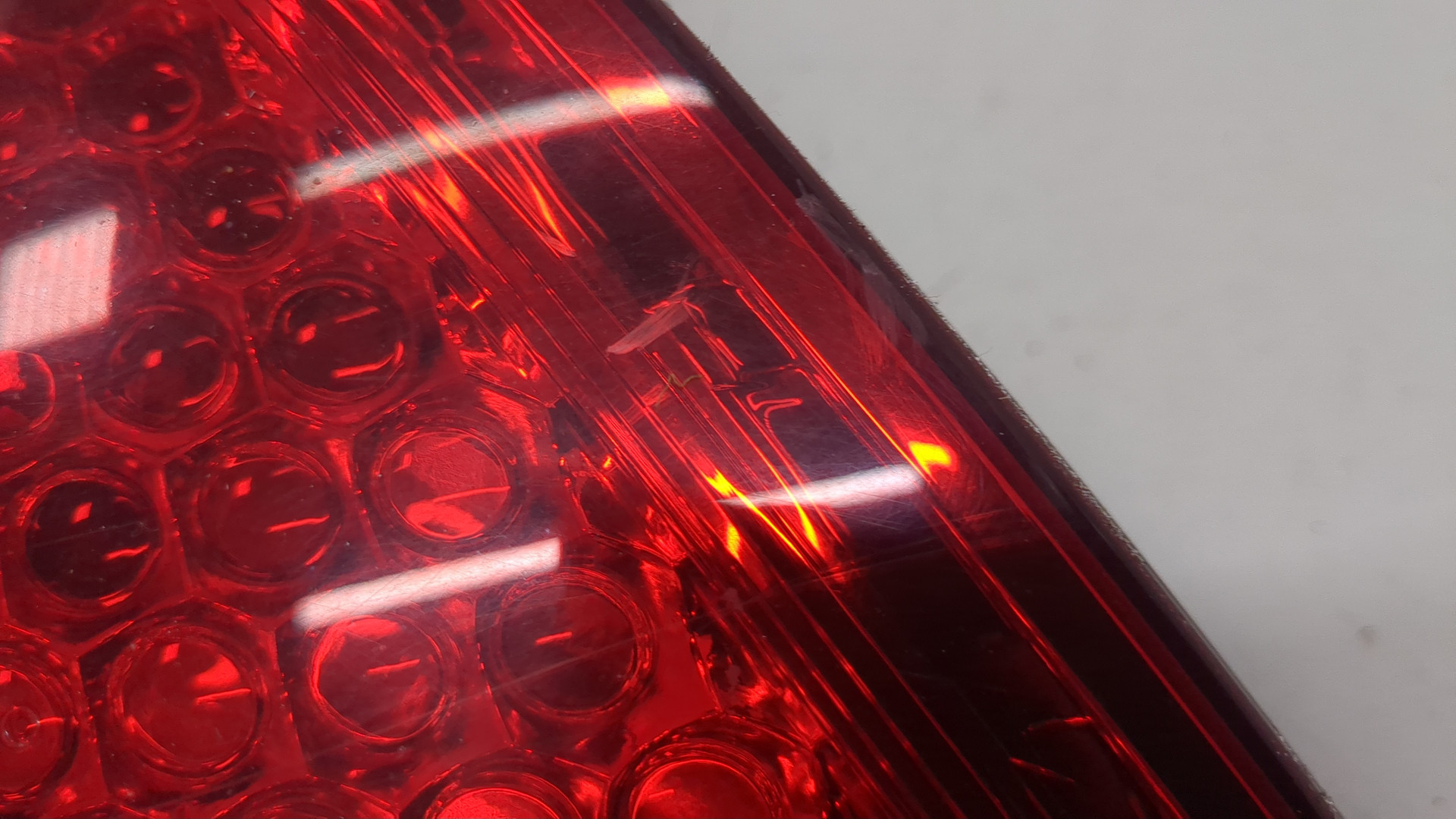 Фонарь задний левый