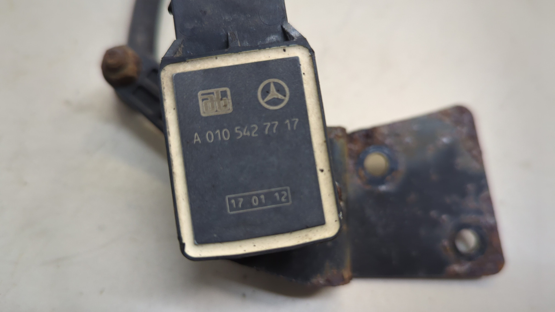 Датчик регулировки дорож. просвета