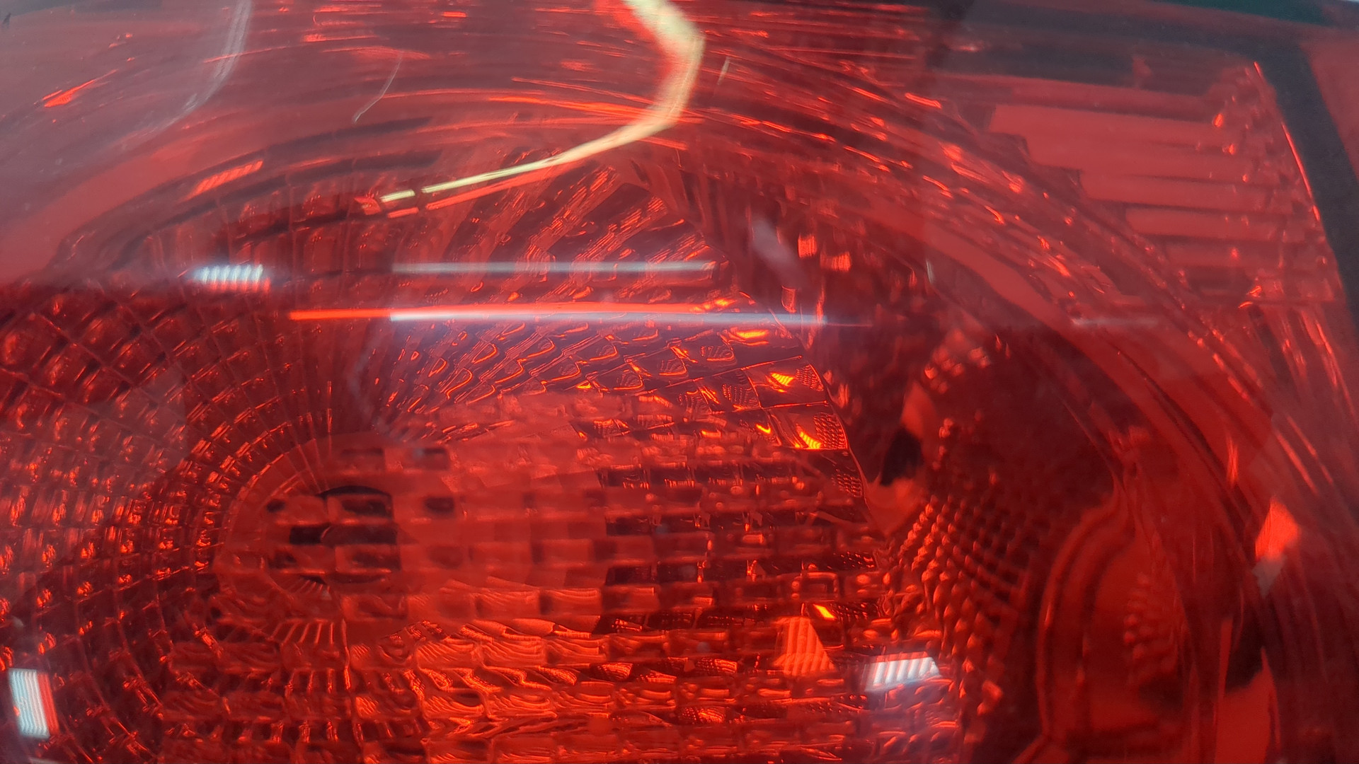 Фонарь задний левый