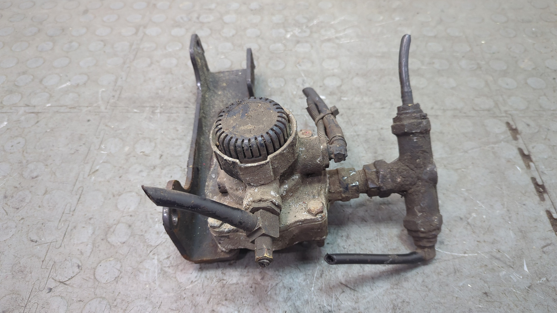 Кран нагрузочный