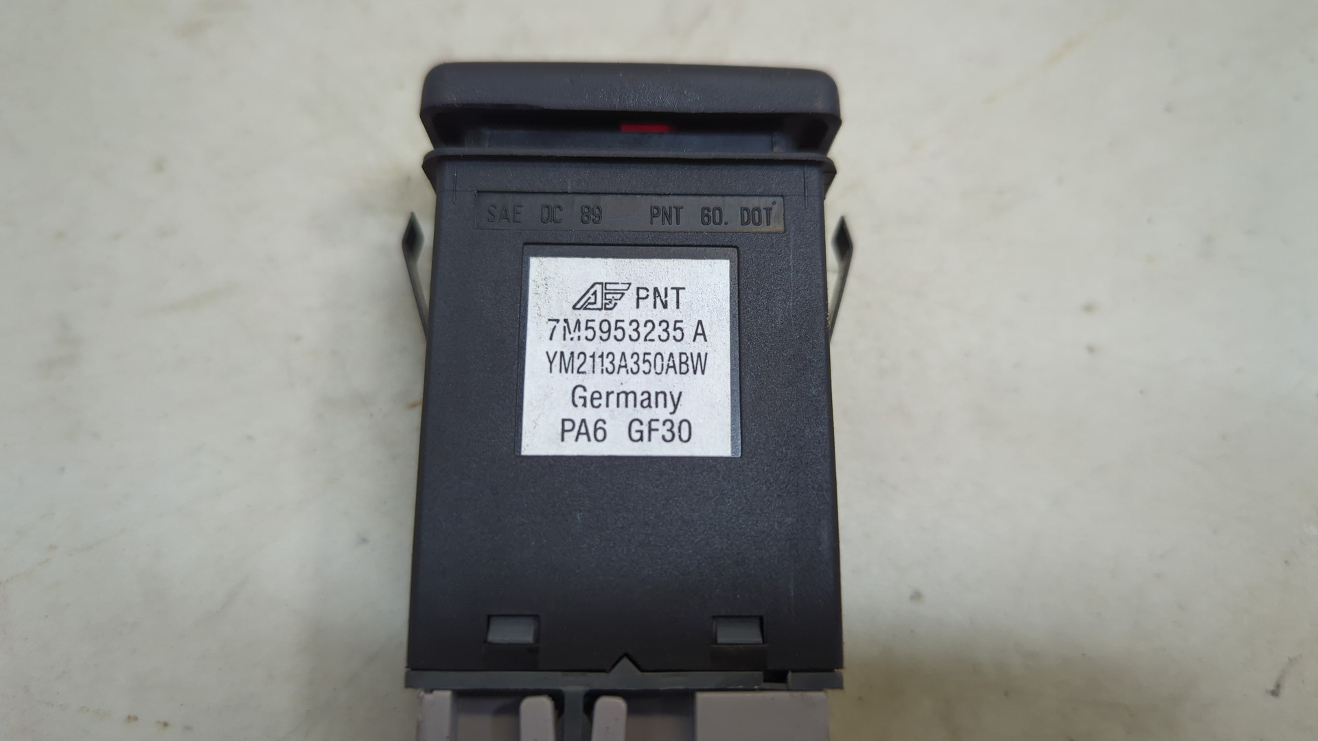 Кнопка аварийной остановки