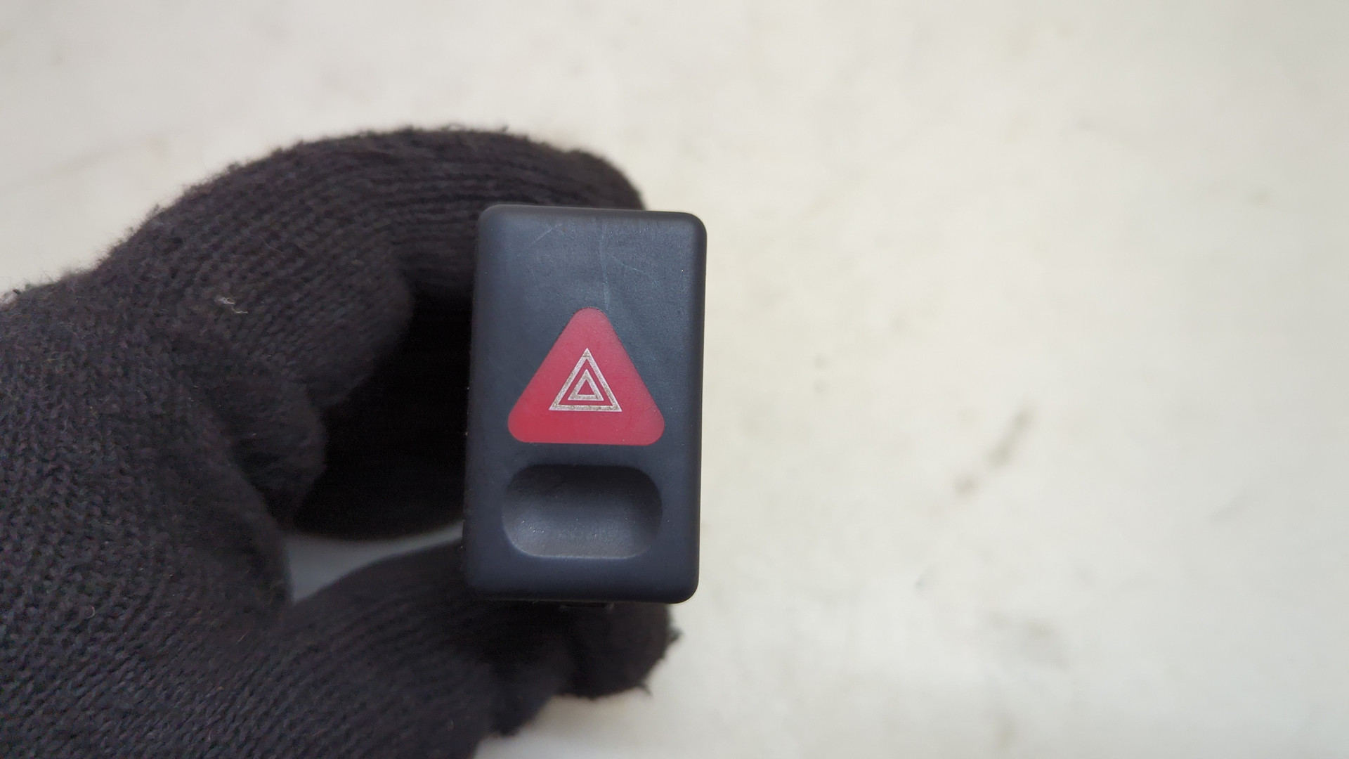 Кнопка аварийной остановки