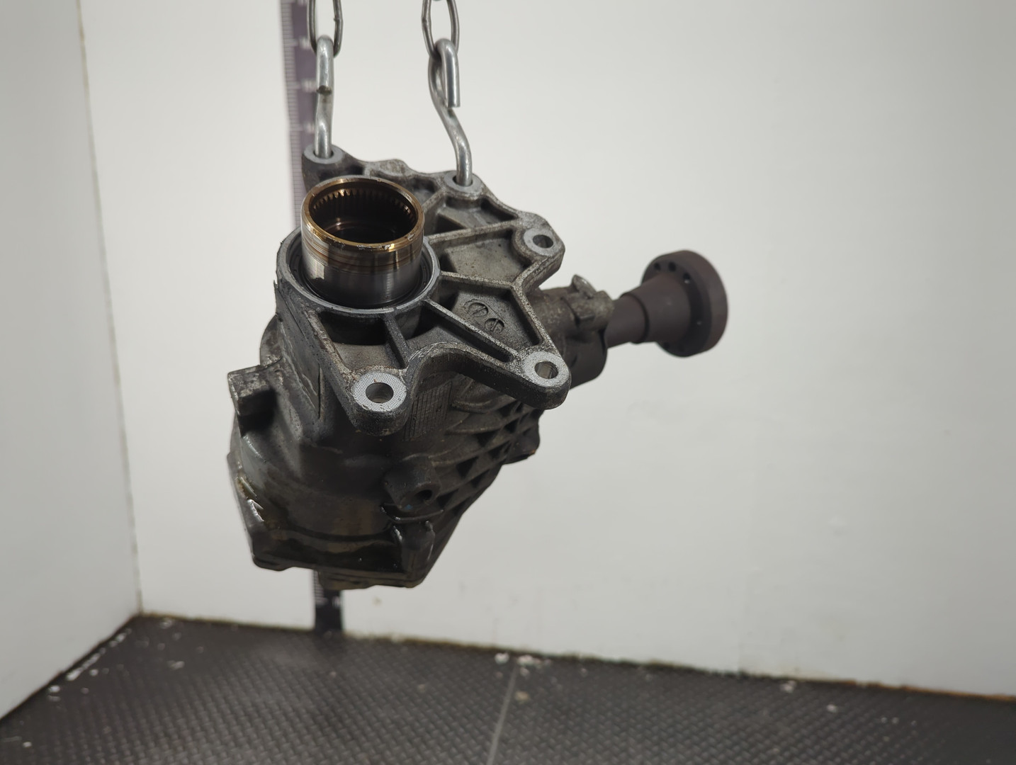 Коробка раздаточная