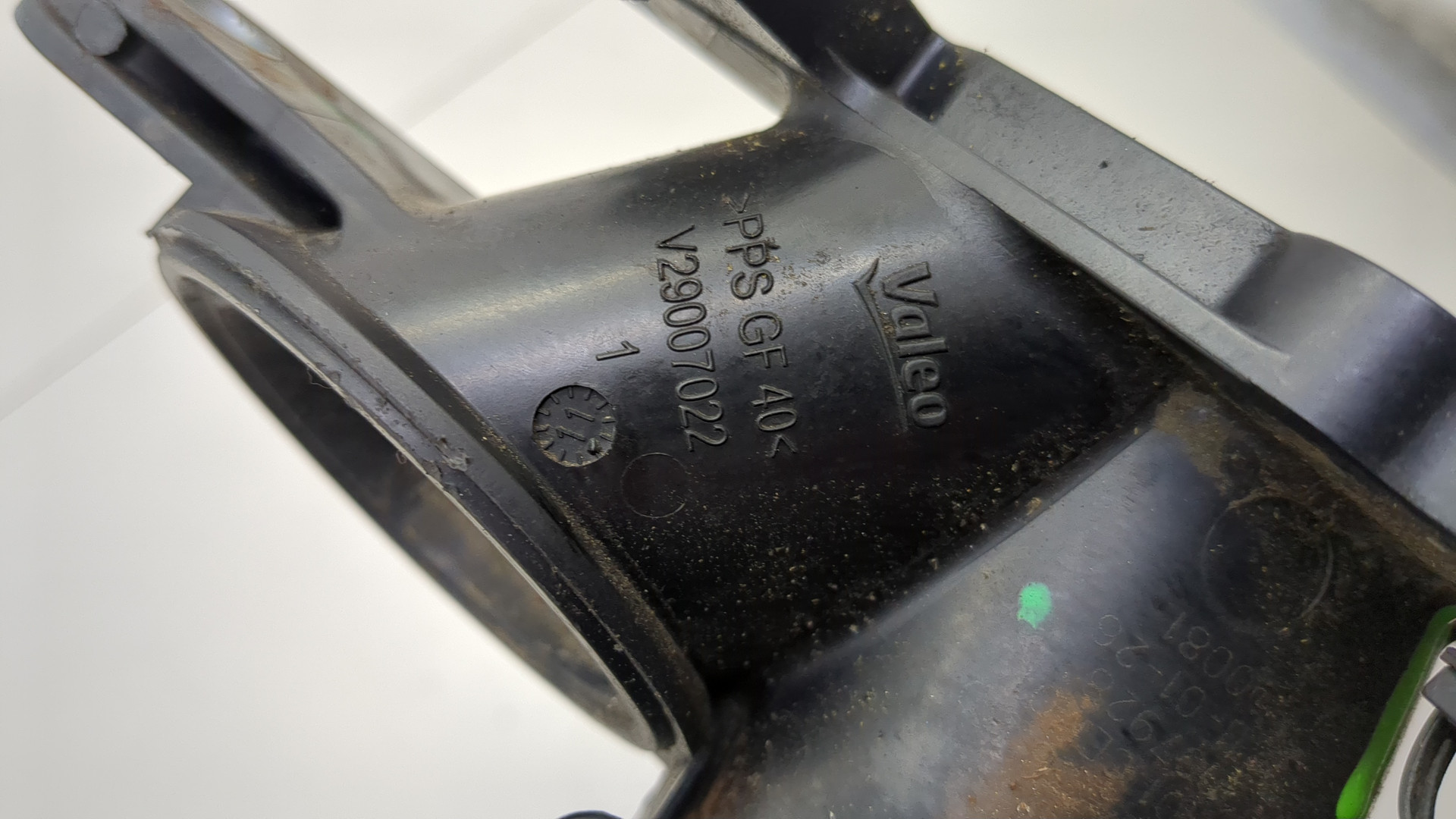 Заслонка дроссельная электрическая