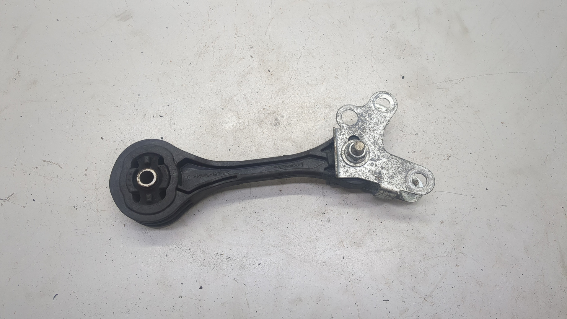 Опора двигателя