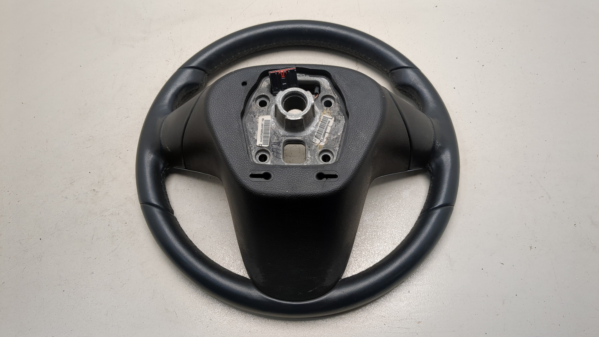 Рулевое колесо (руль)