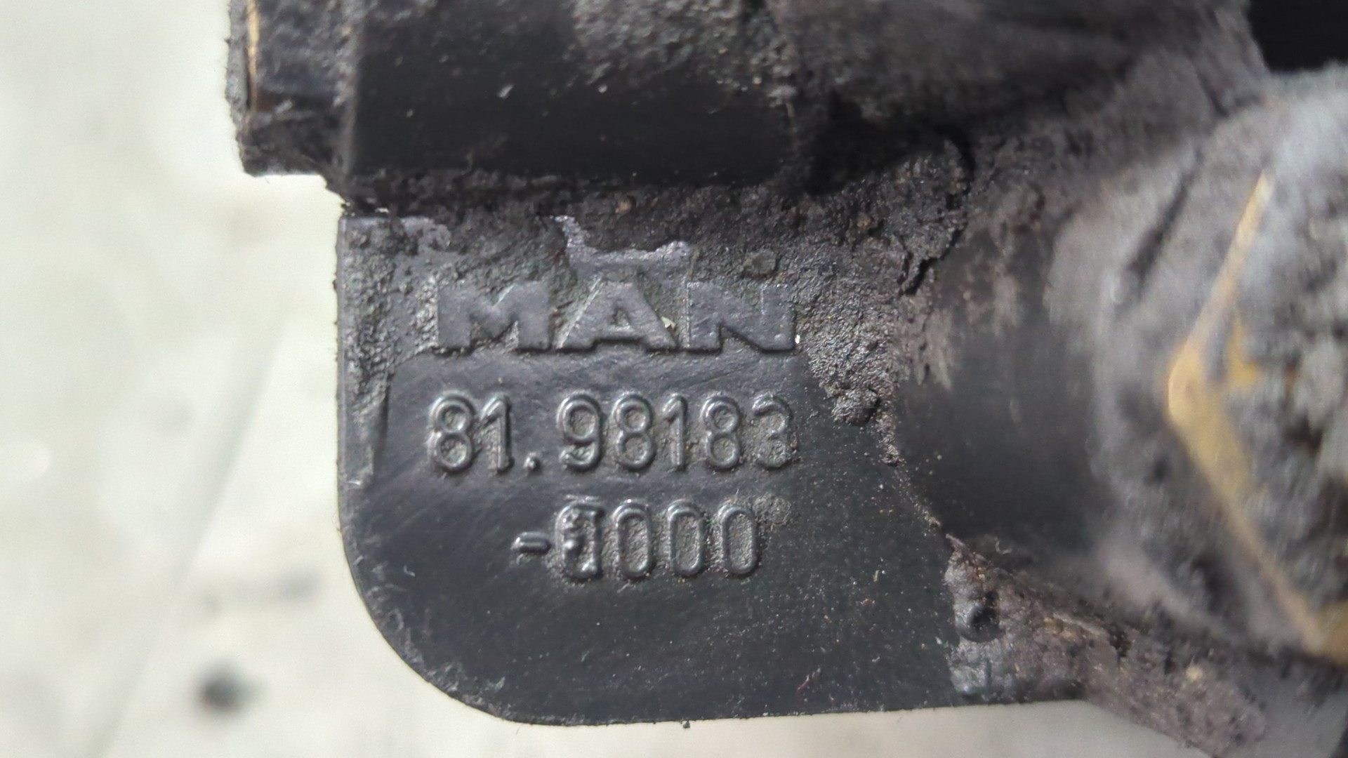 Распределитель тормозных сил