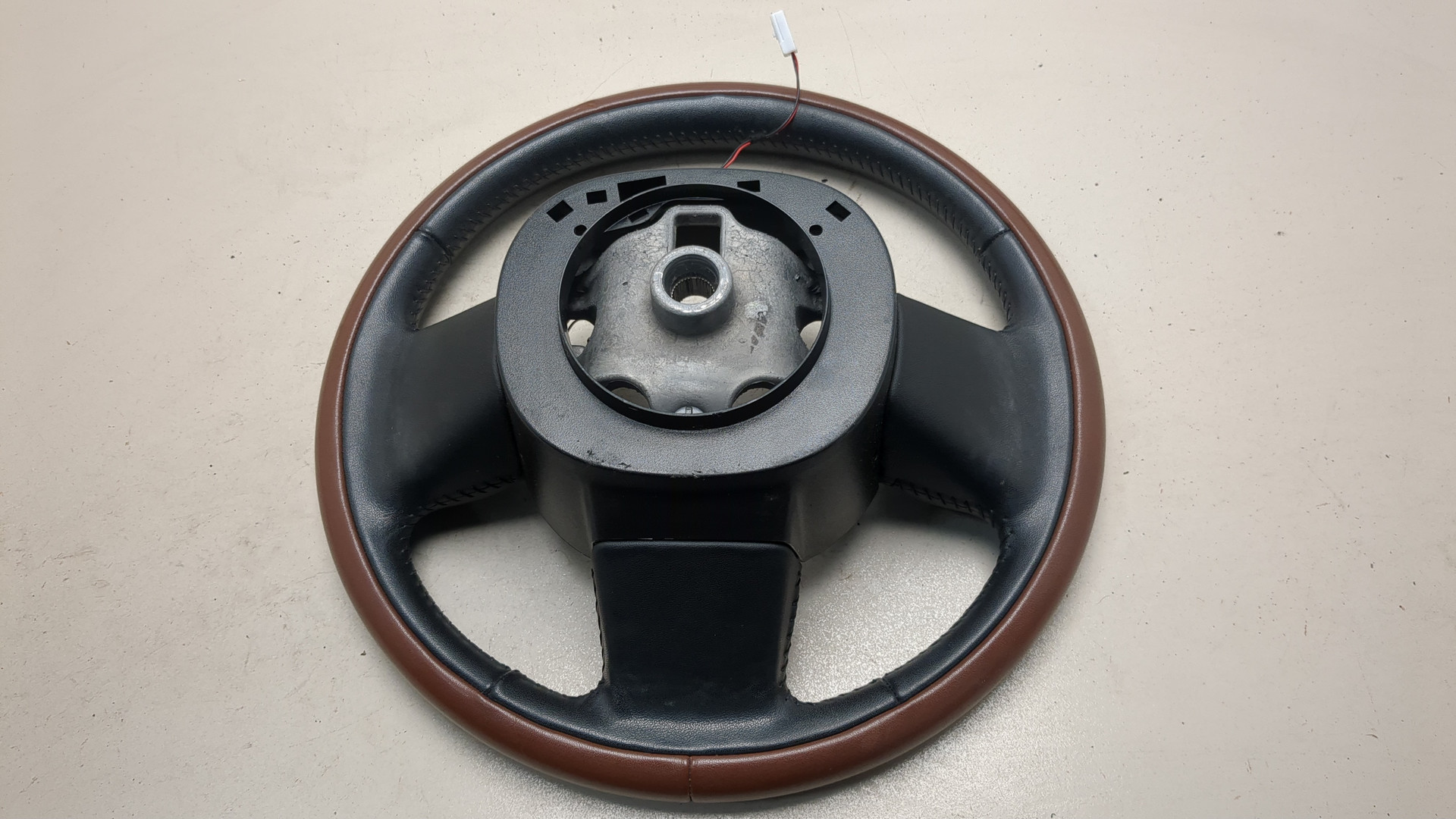 Рулевое колесо (руль)