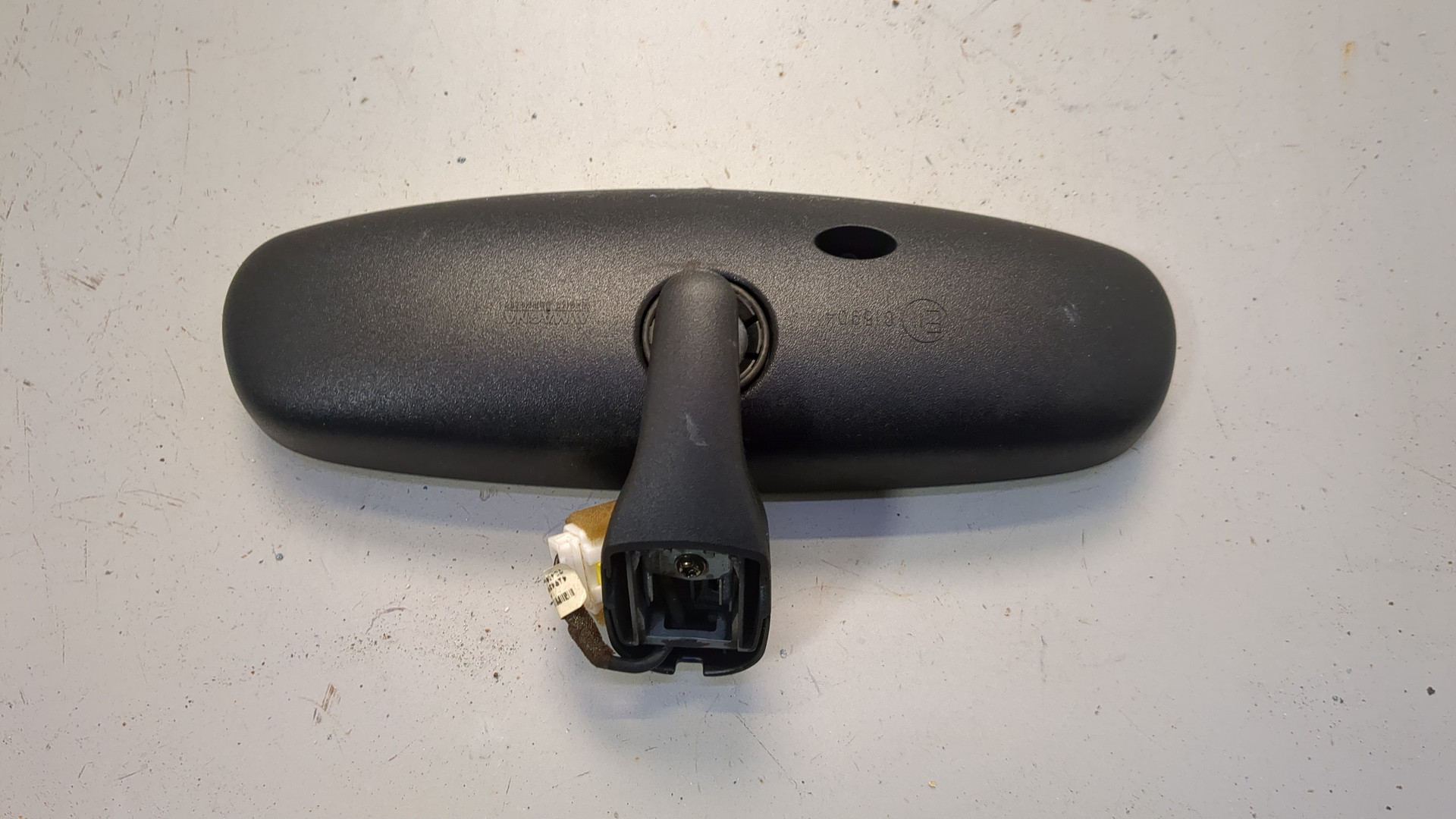 Зеркало заднего вида