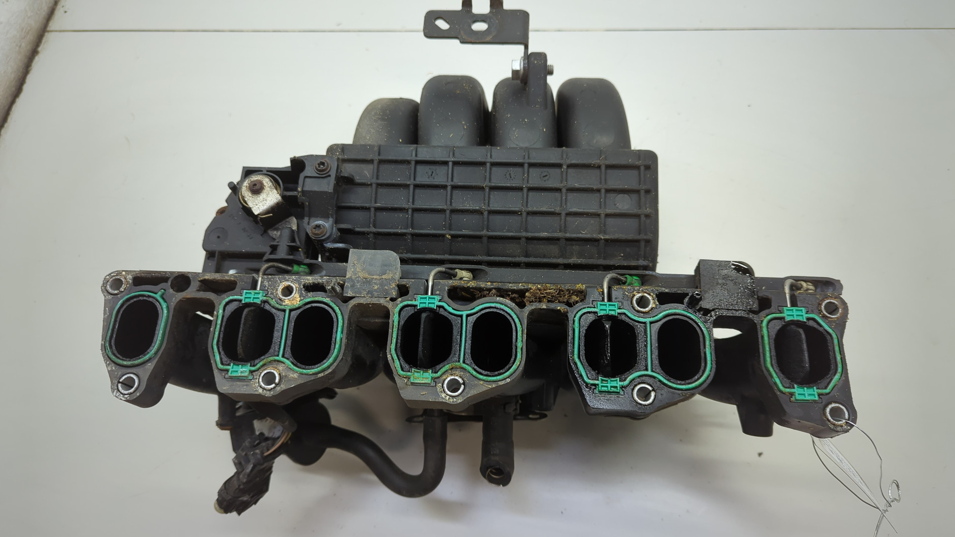 Коллектор впускной