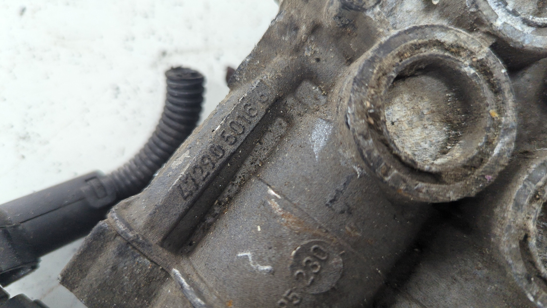 Кран уровня пола