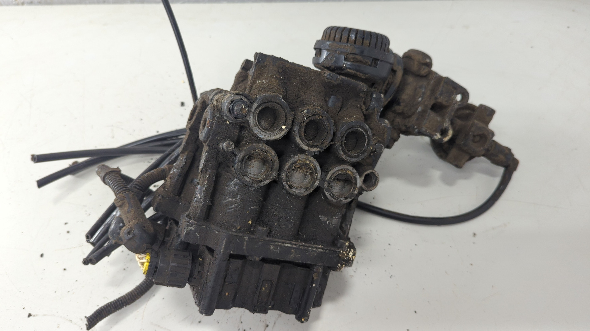 Кран уровня пола