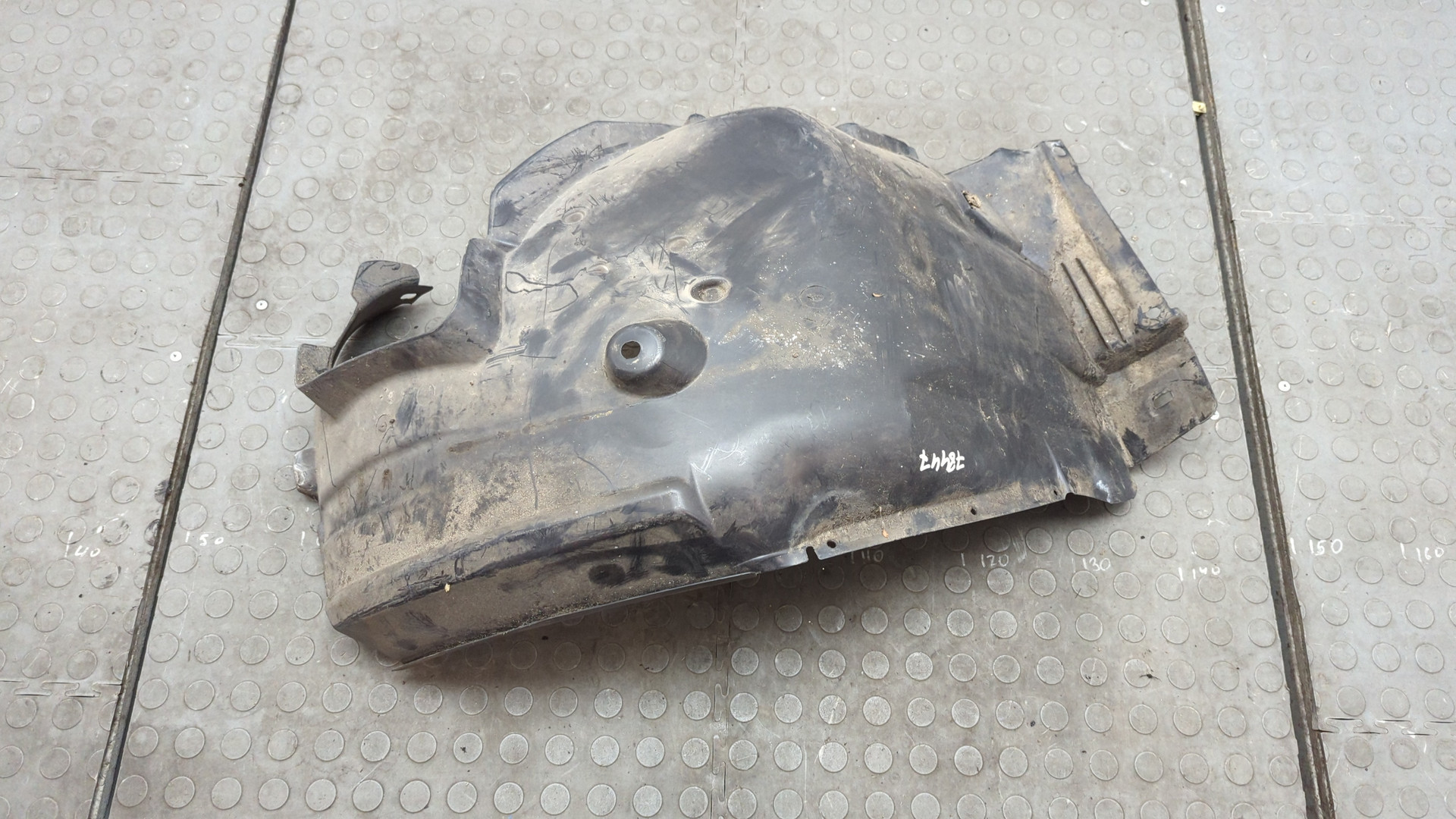 Локер передний левый