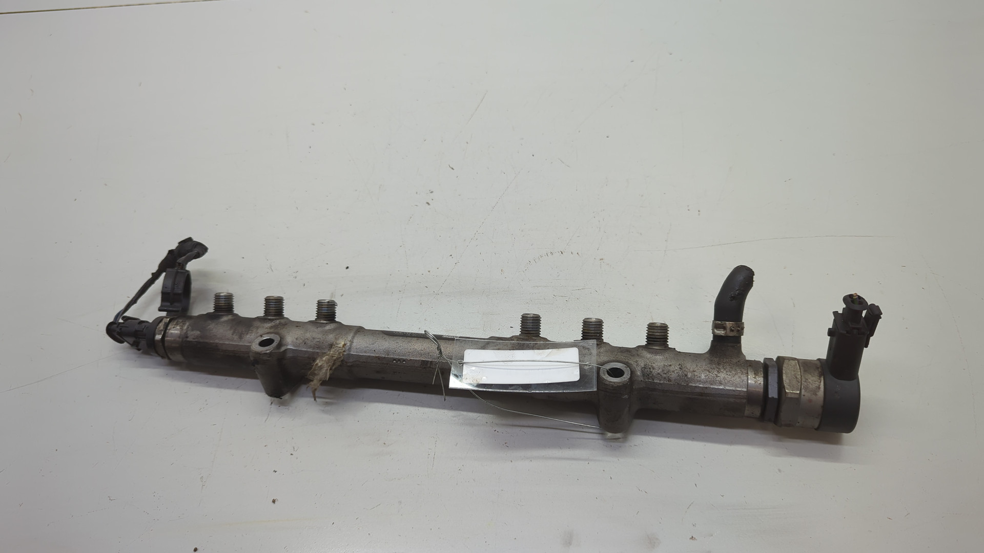 Рейка топливная (рампа)