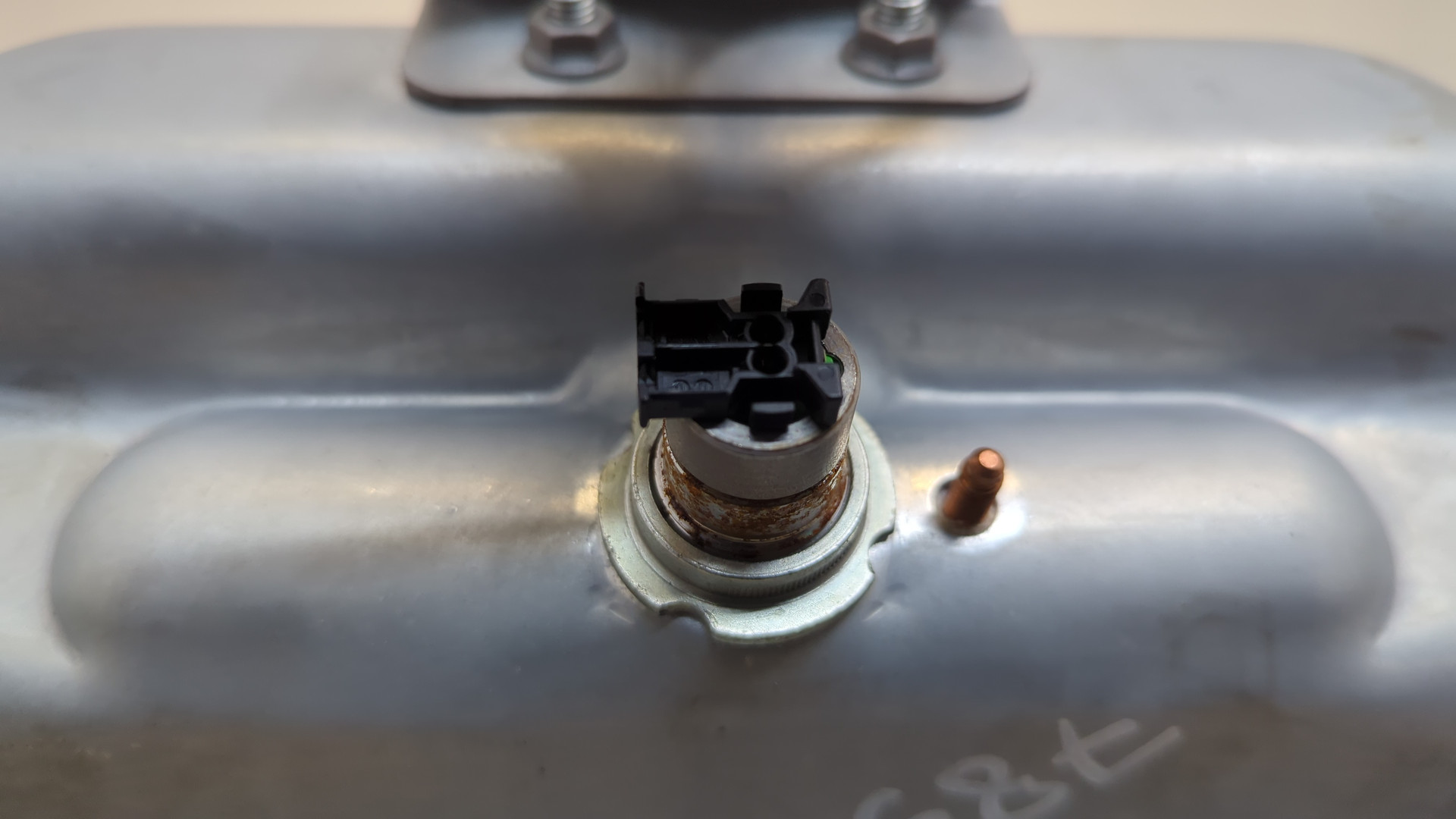 Подушка безопасности пассажирская (в торпедо)