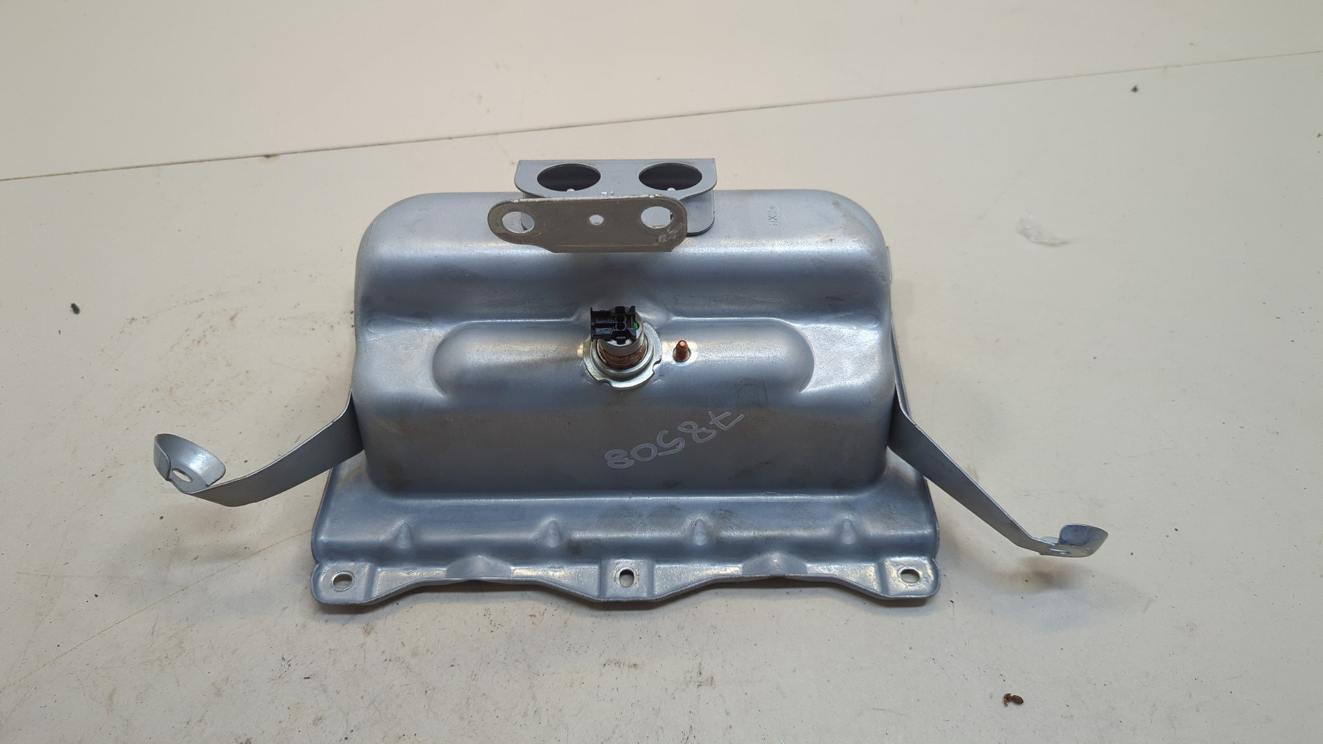 Подушка безопасности пассажирская (в торпедо)