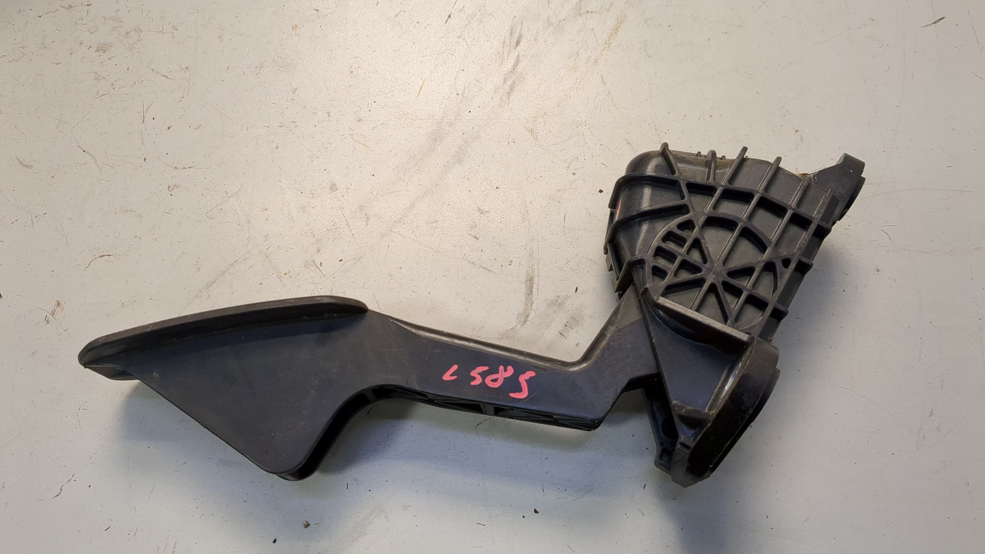 Педаль газа