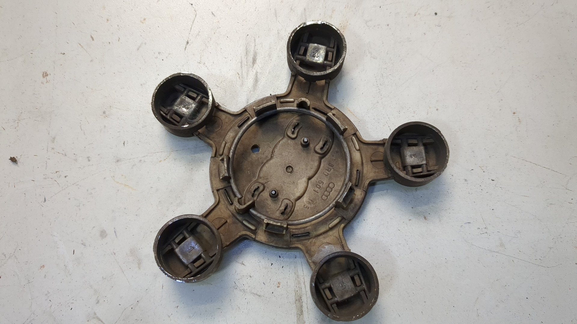 Колпак декоративный