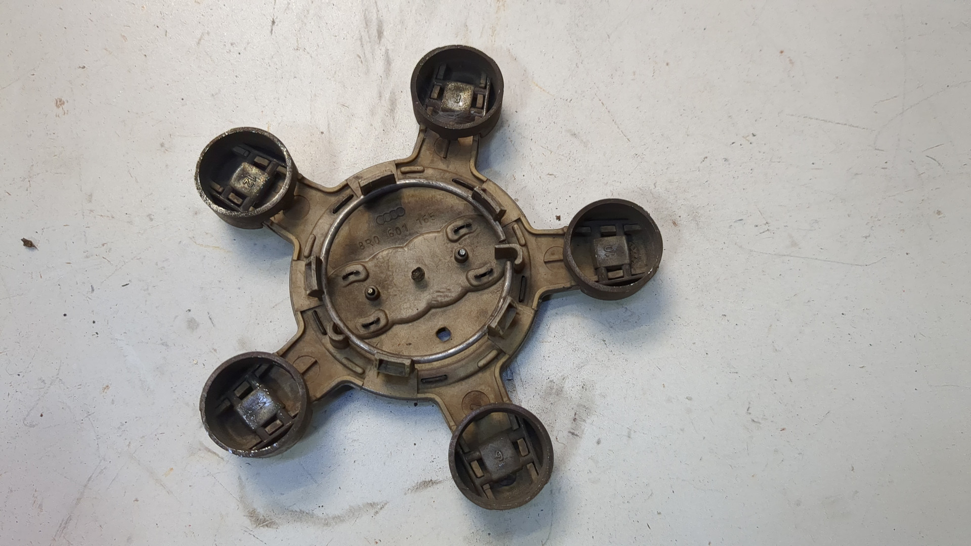 Колпак декоративный