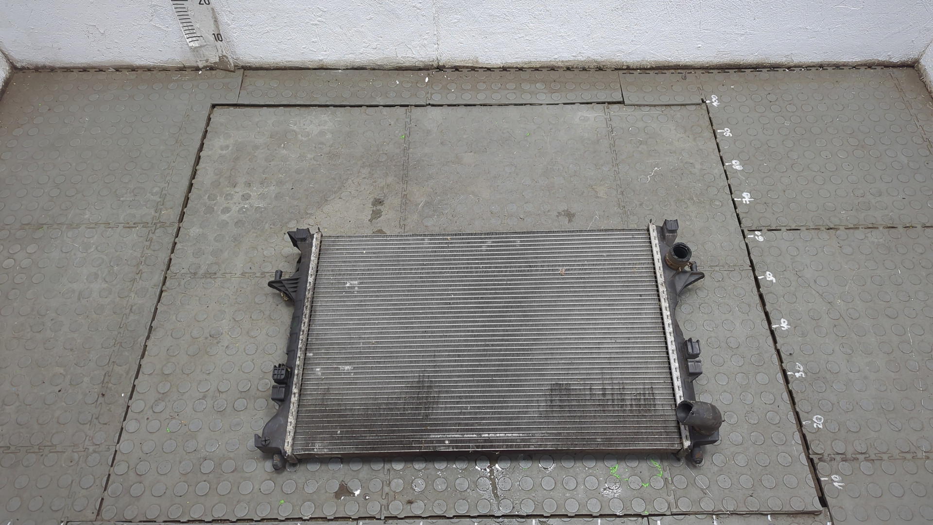 Радиатор охлаждения двигателя основной