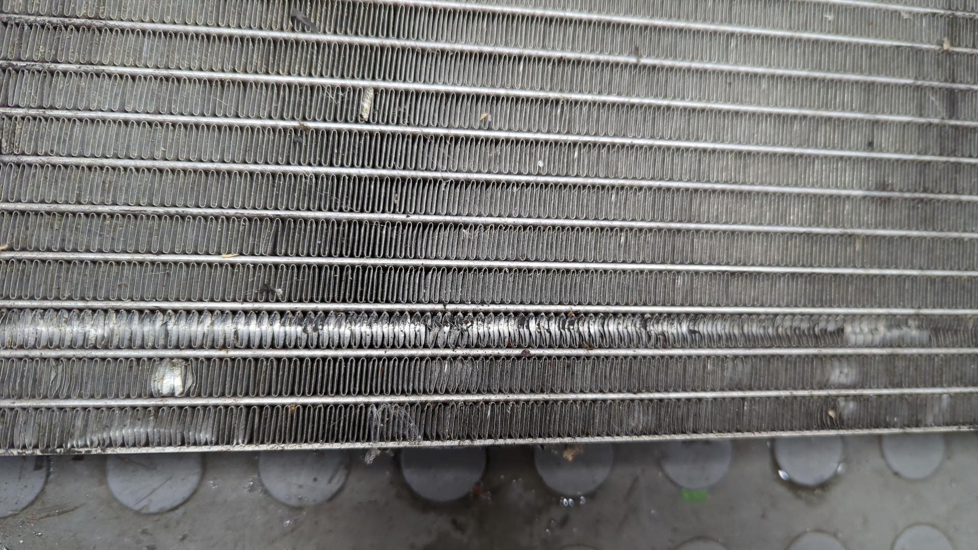 Радиатор охлаждения двигателя основной