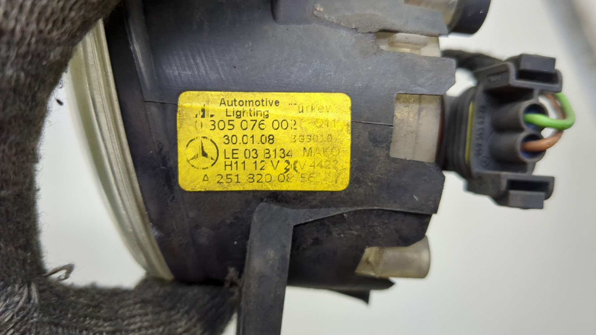 Фара противотуманная правая