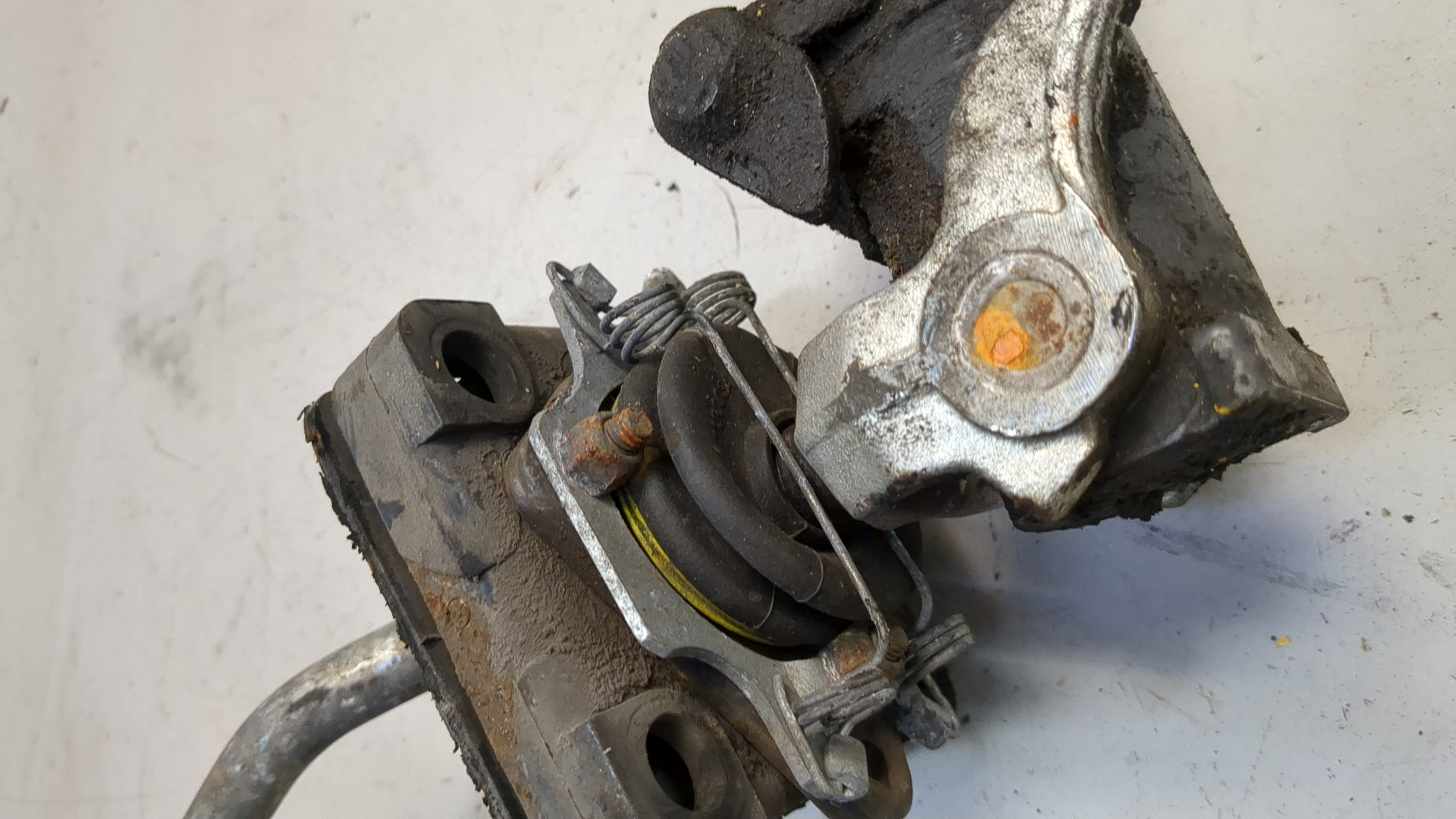 Кулиса МКПП / АКПП