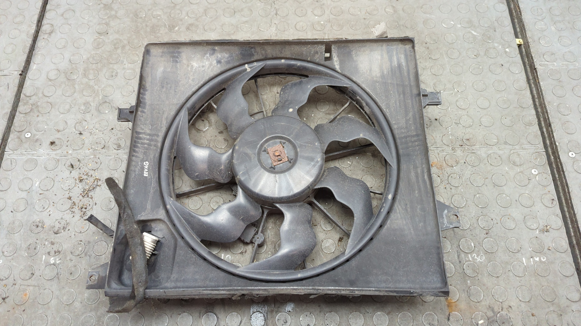 Вентилятор радиатора