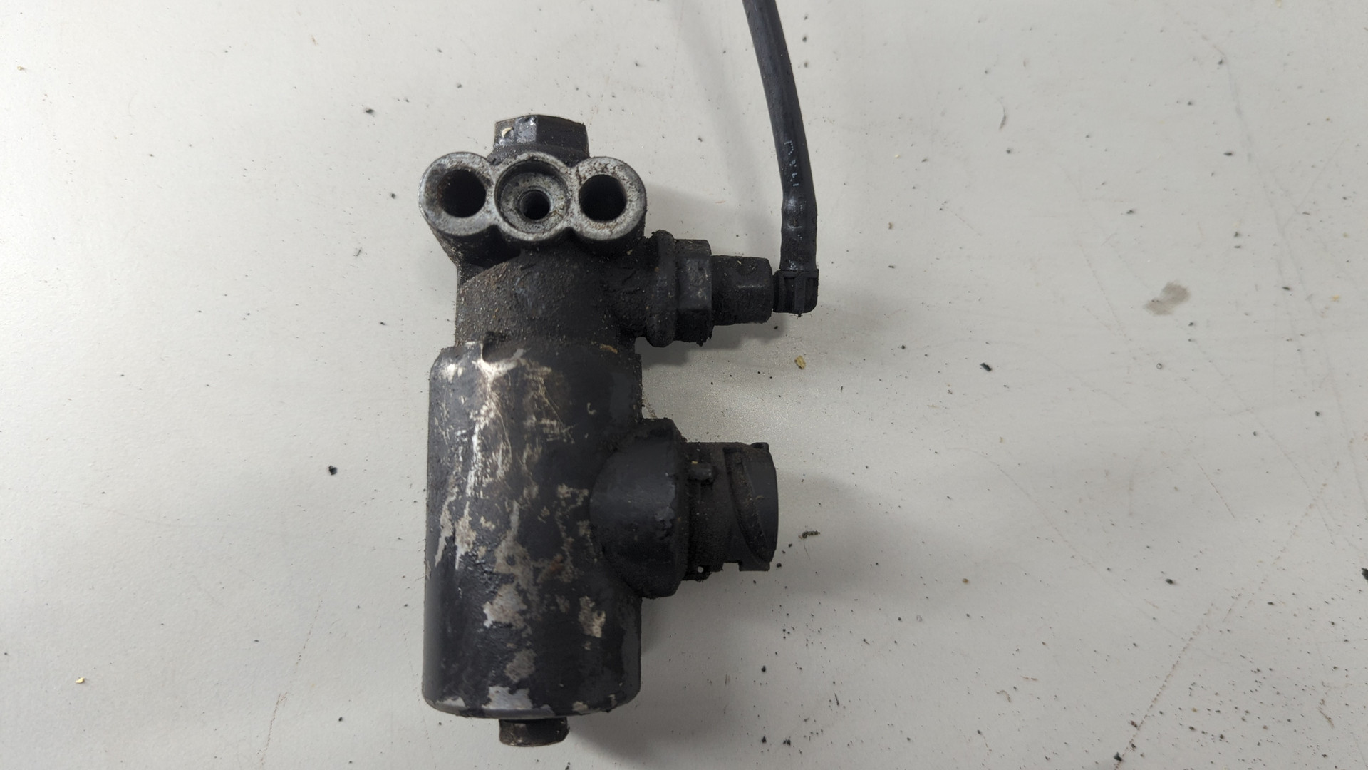 Клапан электромагнитный