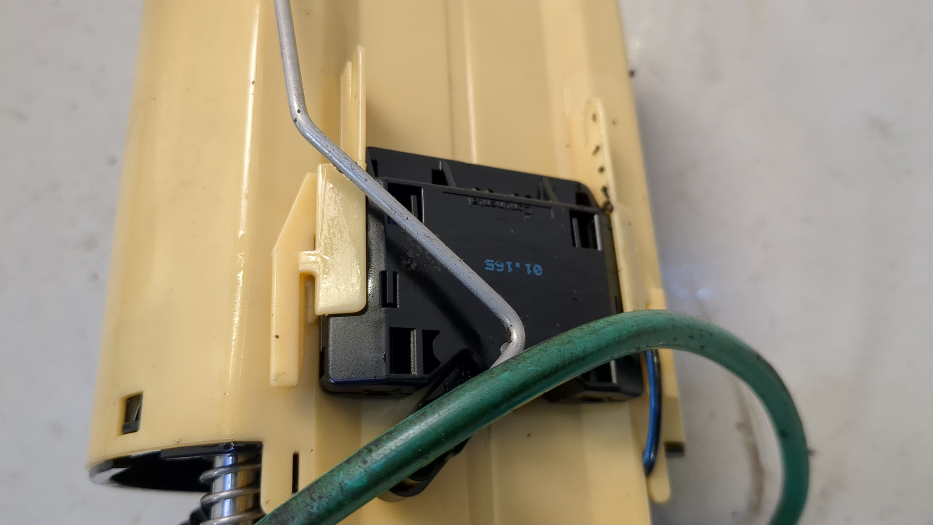 Насос топливный электрический