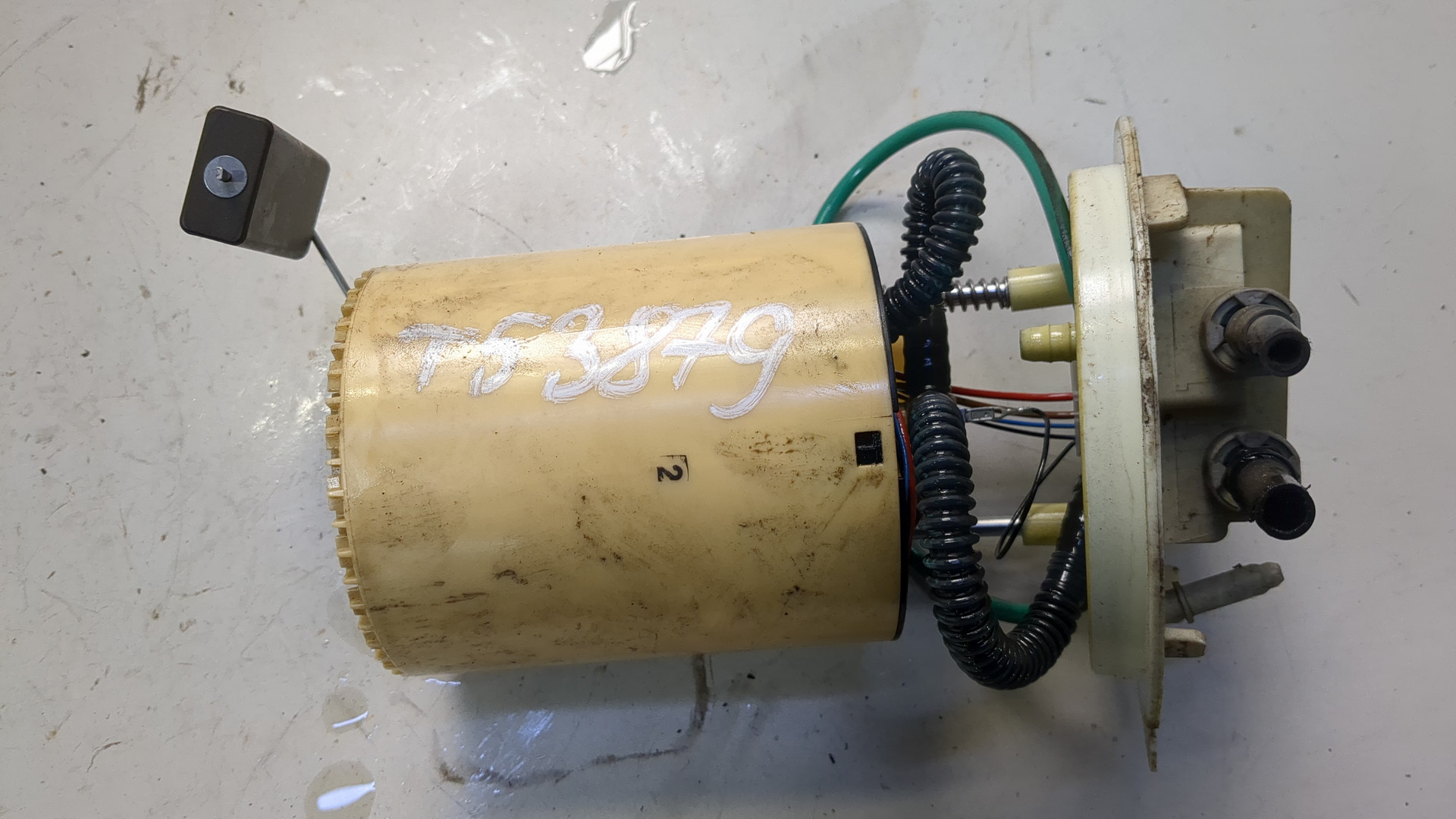 Насос топливный электрический