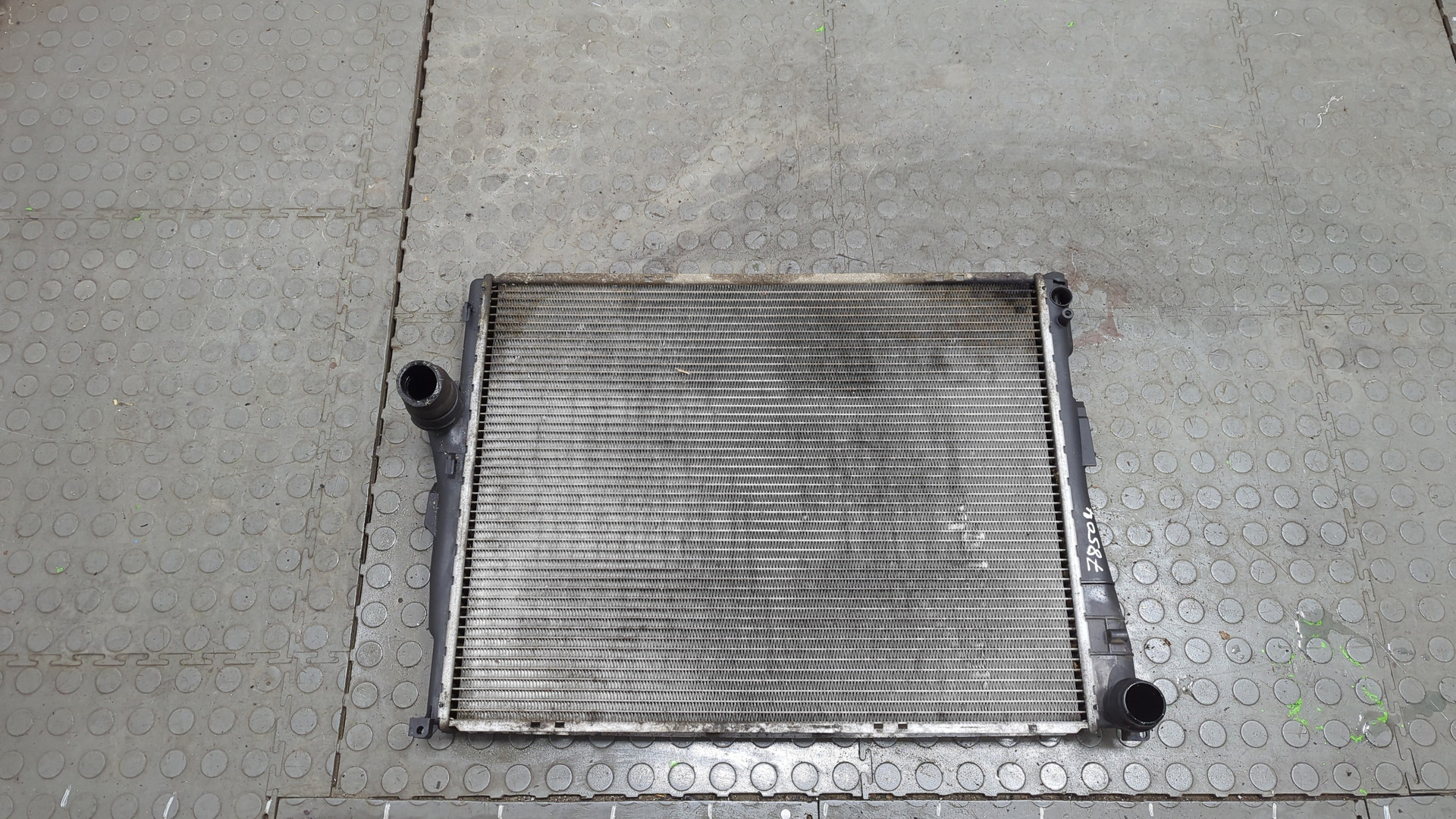 Радиатор охлаждения двигателя основной