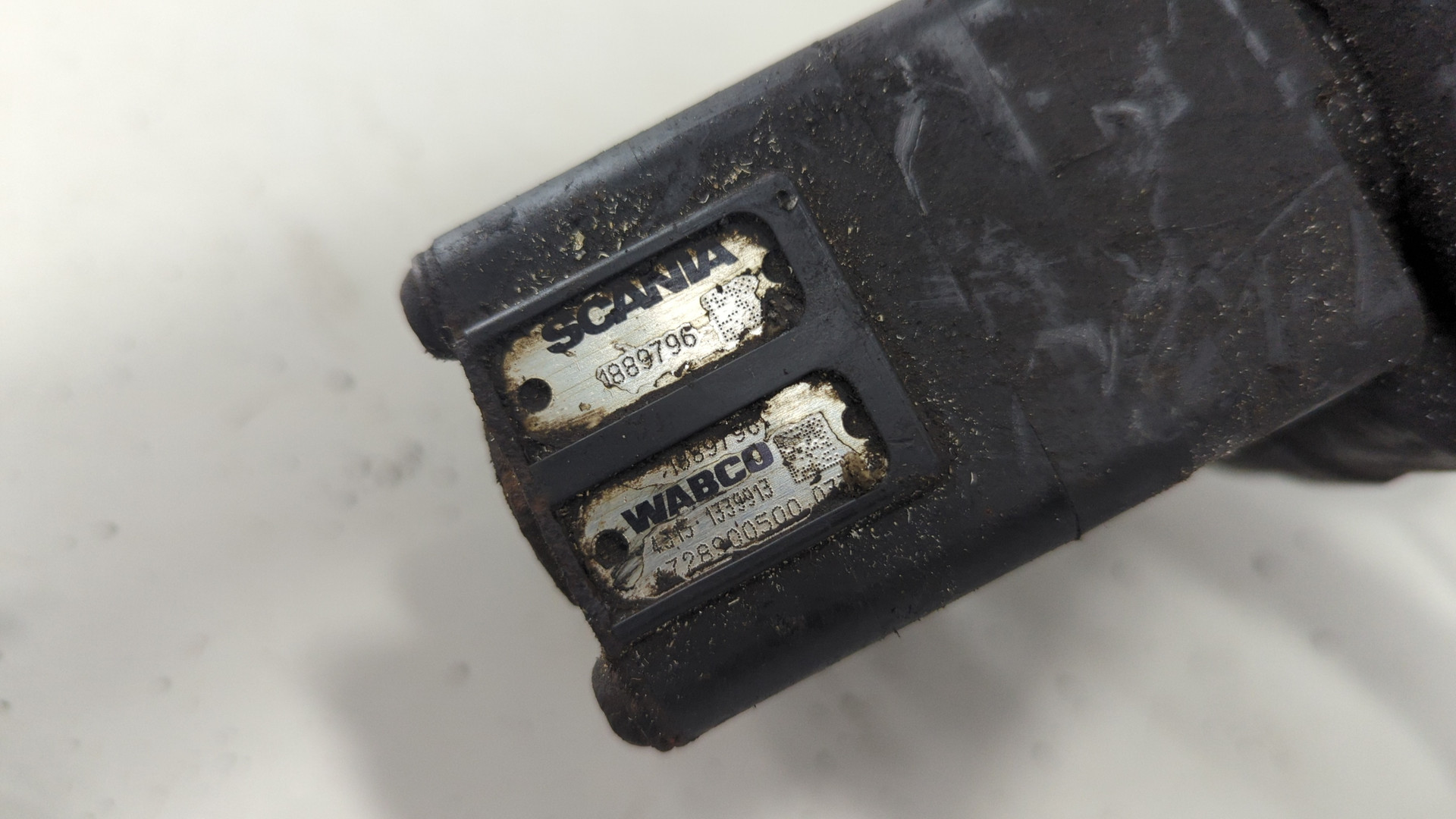 Кран уровня пола