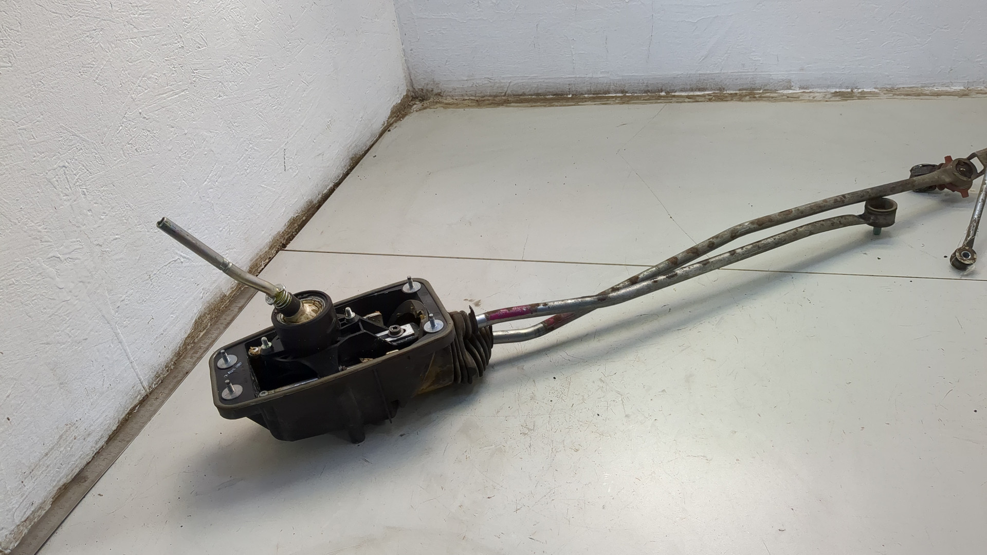 Кулиса МКПП / АКПП